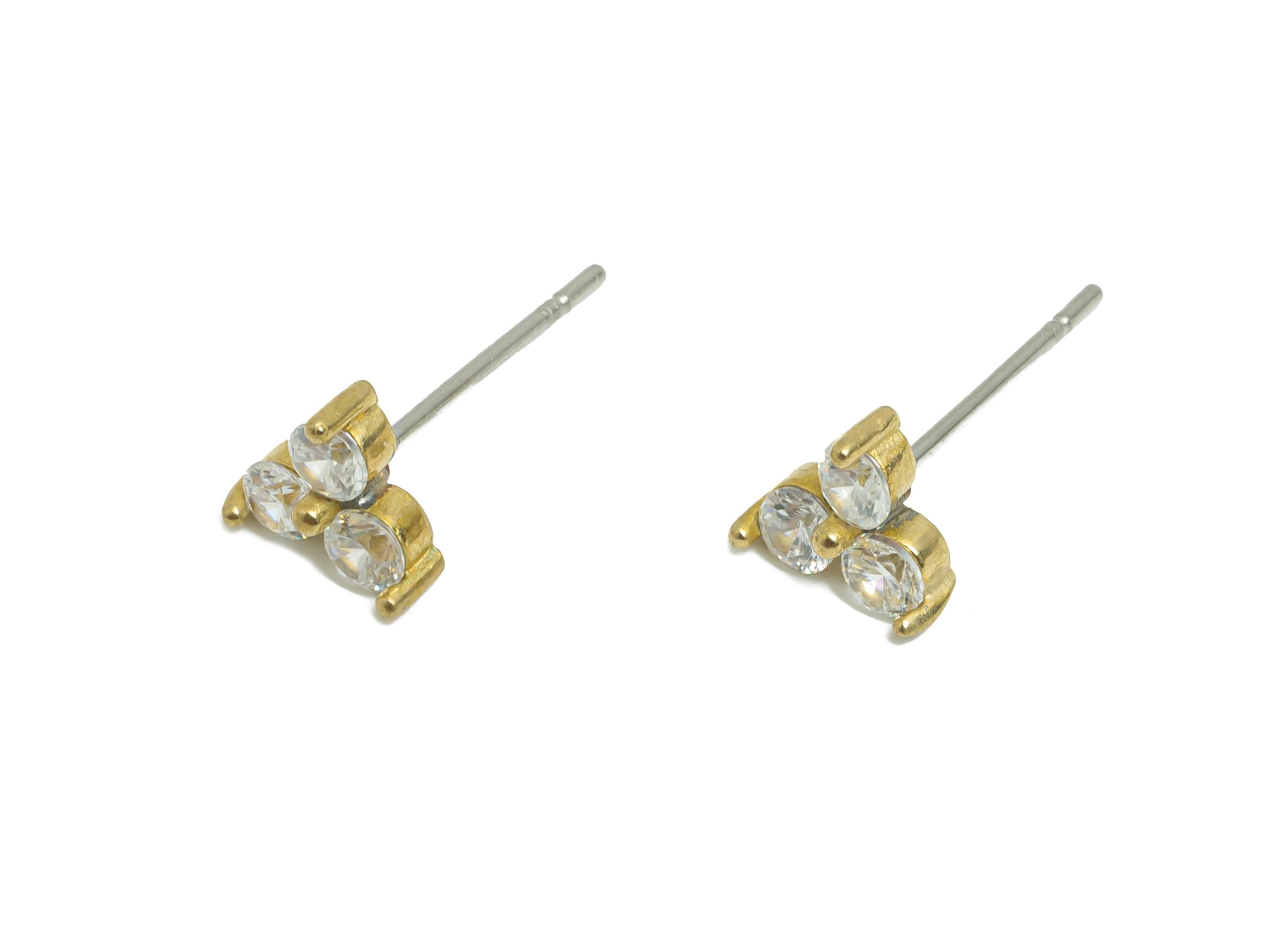 Brass Zircon Earring - Raw Brass Boho Chic Earring - Modern Shimmering Earring Stud - Triangle Tiny Earring - 6x6x3mm - PP11027 - DOMEDBAZAAR