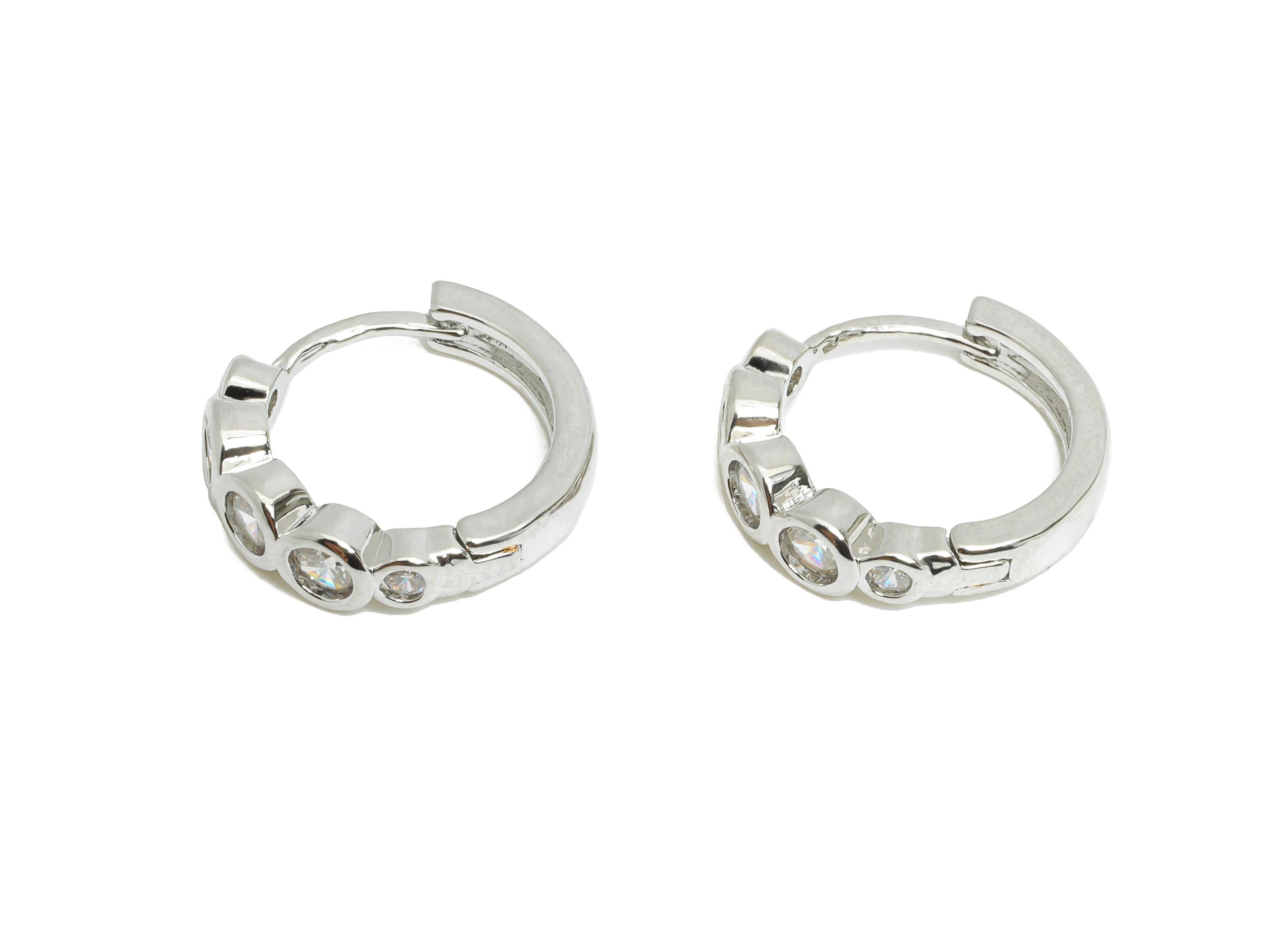 Brass Beaded Sparking Hoop - Brass Huggie Hoop Clasp - Elegant Tiny Cubic Zircon Earring - 18K Real White Gold Plating - 15x4x2mm - RGP9682S - DOMEDBAZAAR