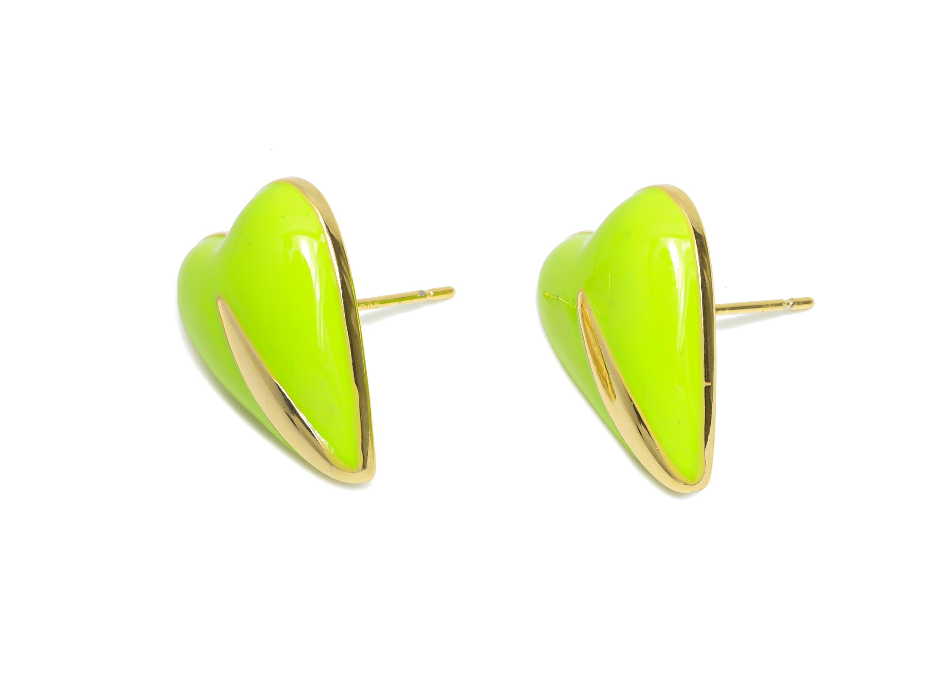 Brass Enamel Heart Posts - Green Enamel Chic Colorful Earring Stud - Refined Jewelry - 18K Real Gold Plating - 17.6x13.59x0.7mm - RGP9605C - DOMEDBAZAAR