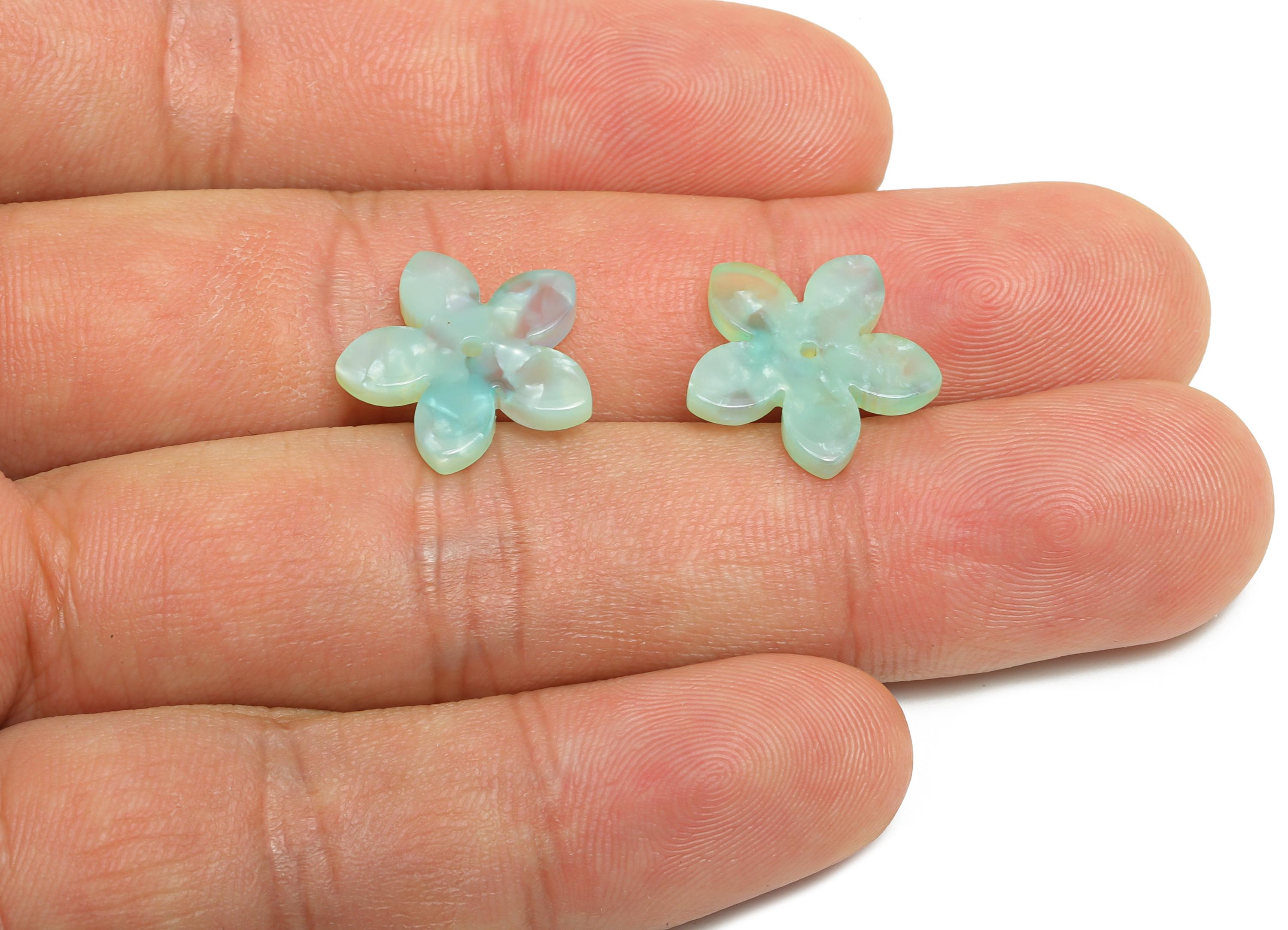 Acetic Acid Flower Charm - Green Flower Charm - Earring Findings - Minimalist Jewelry Piece - Color Code: A1064 - 15x15x2mm - AC2639-A1064 - DOMEDBAZAAR