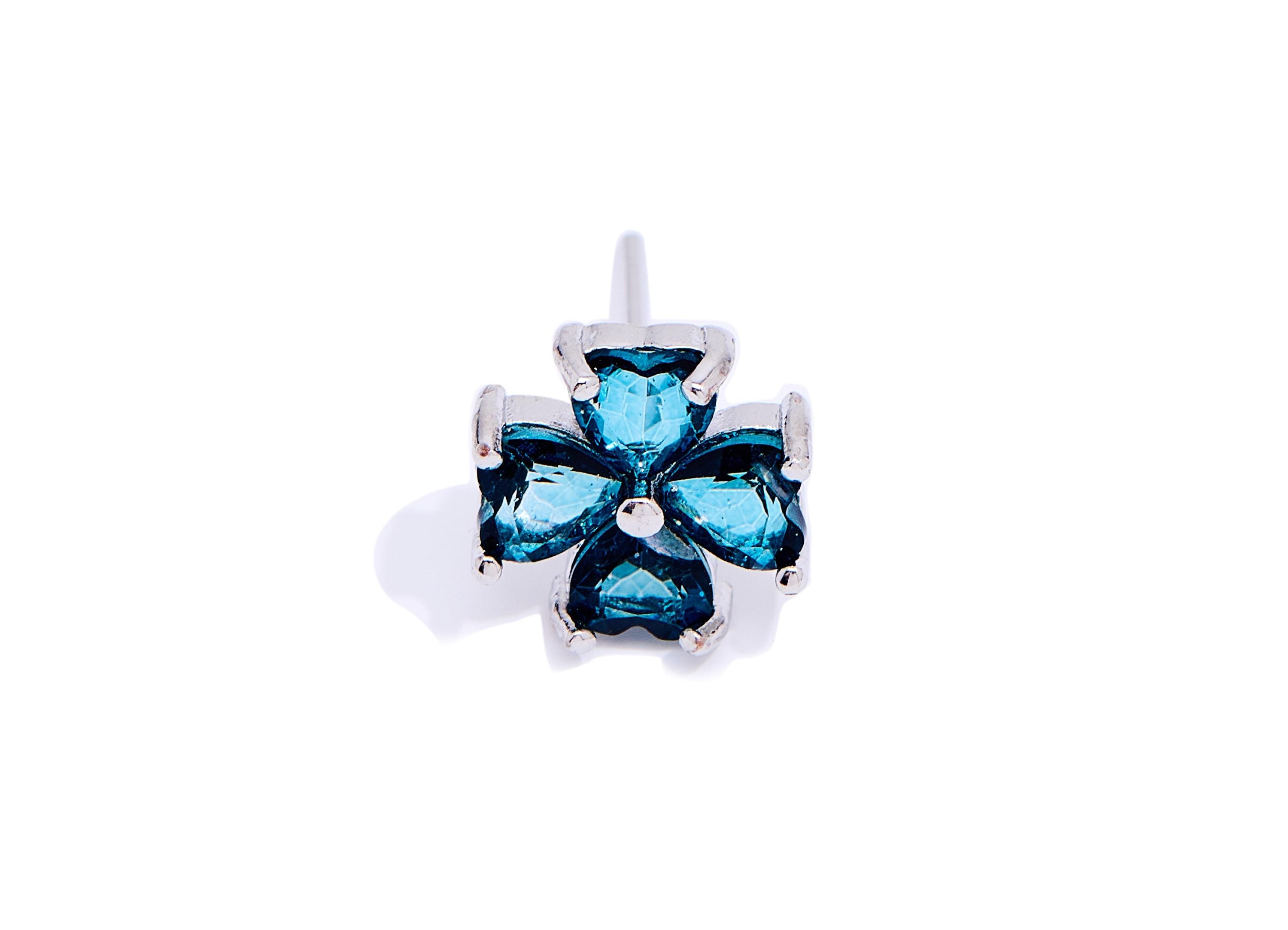 Topaz Floral Earring Stud - Sparking Brass Heart Stone Post - Dainty Jewelry Making - Silver Stud - White K Plated - 9.76x9.55x4.3mm -NS2587 - DOMEDBAZAAR