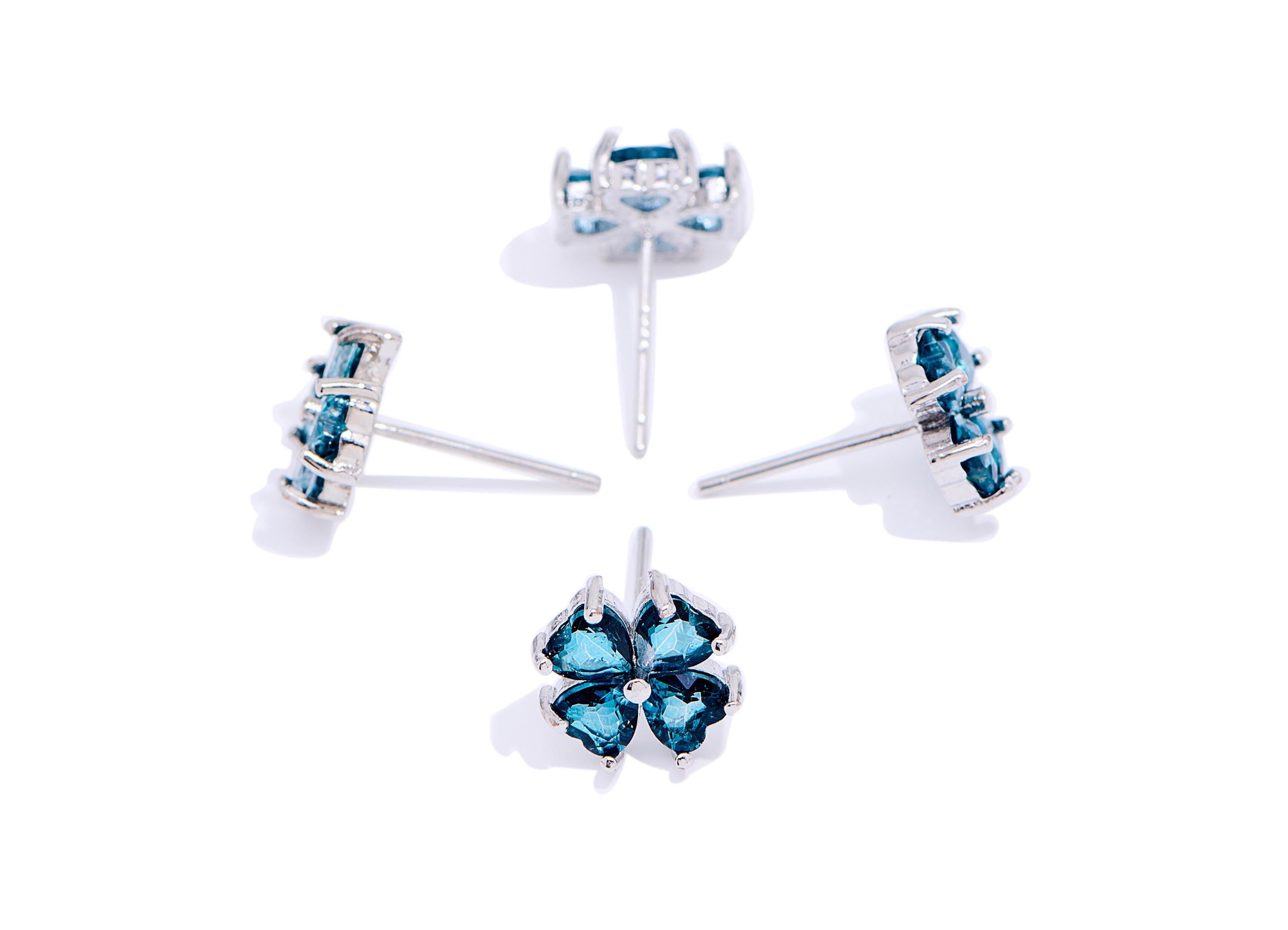 Topaz Floral Earring Stud - Sparking Brass Heart Stone Post - Dainty Jewelry Making - Silver Stud - White K Plated - 9.76x9.55x4.3mm -NS2587 - DOMEDBAZAAR