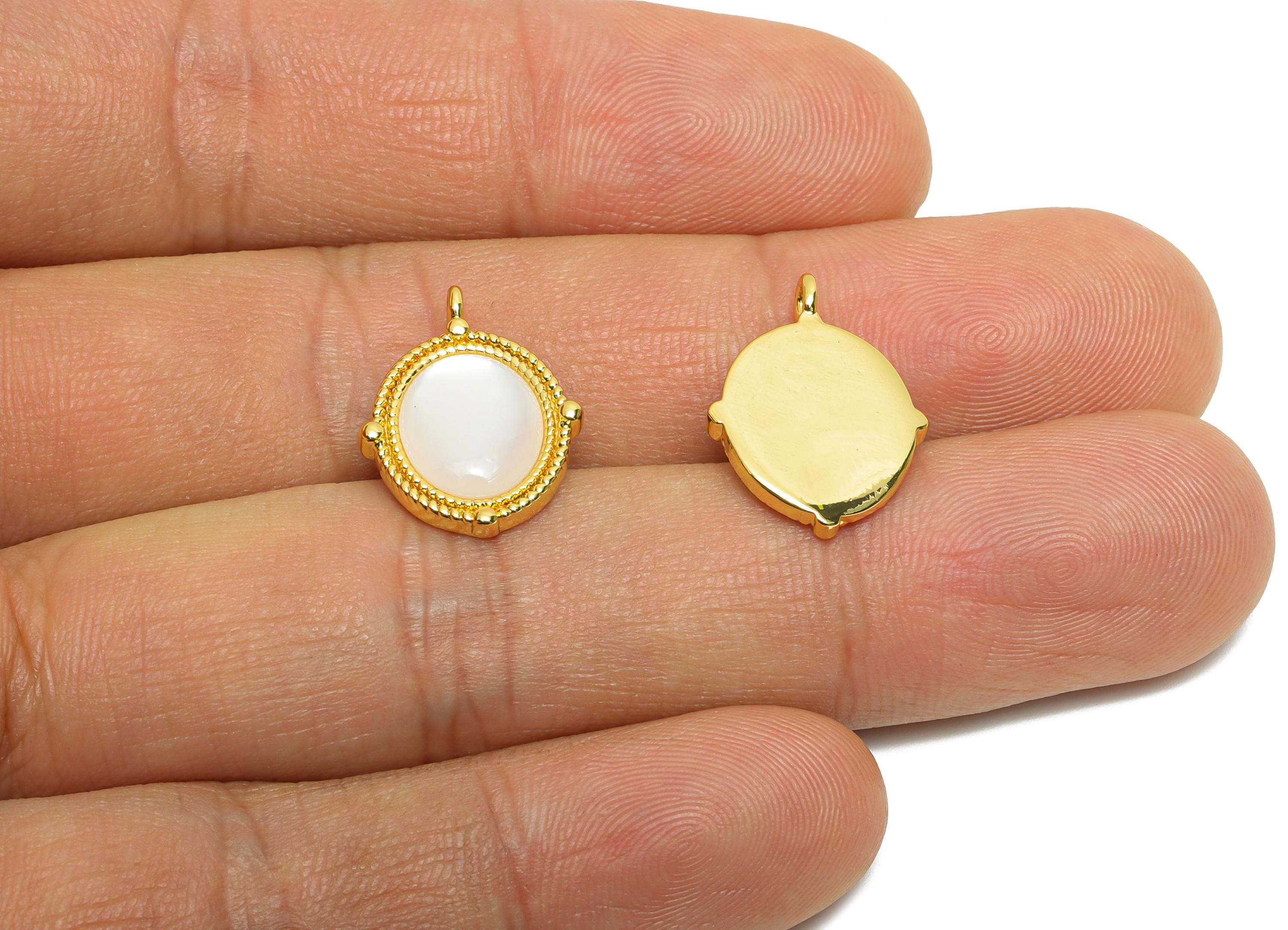 Brass Oval Shell Pendant - Brass Gold Vintage Looking Pendant - Luxury Gold and Pearl Pendant - 18K Real Gold Plated - 18x13x2mm - RGP10626 - DOMEDBAZAAR