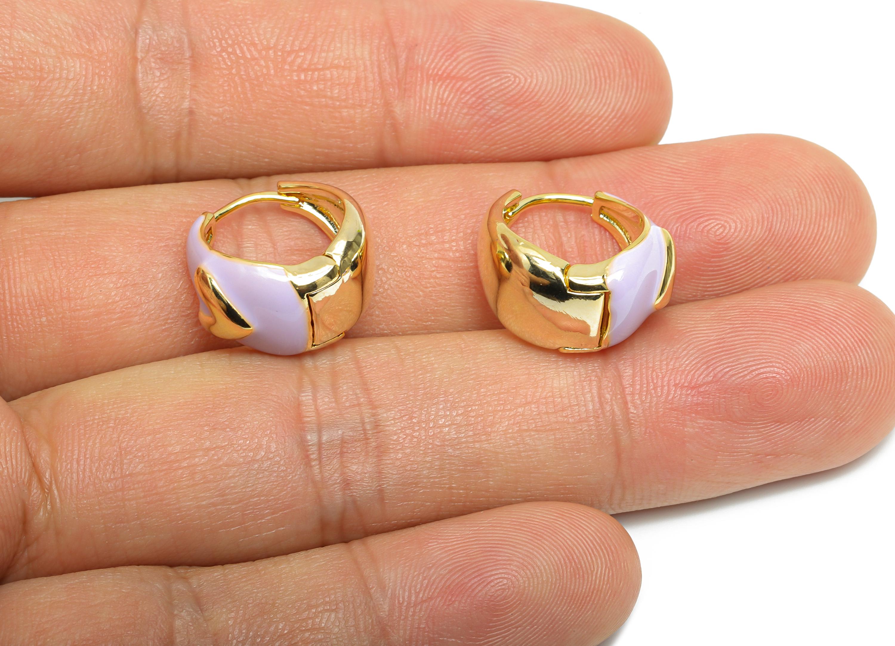 Brass Round Hoop Earring - Heart Enamel Huggie Earring for Girl&#39;s - Refined Gold Thick Earring - 18K Gold Plated - 16.61x9.14x3mm -RGP9607C - DOMEDBAZAAR