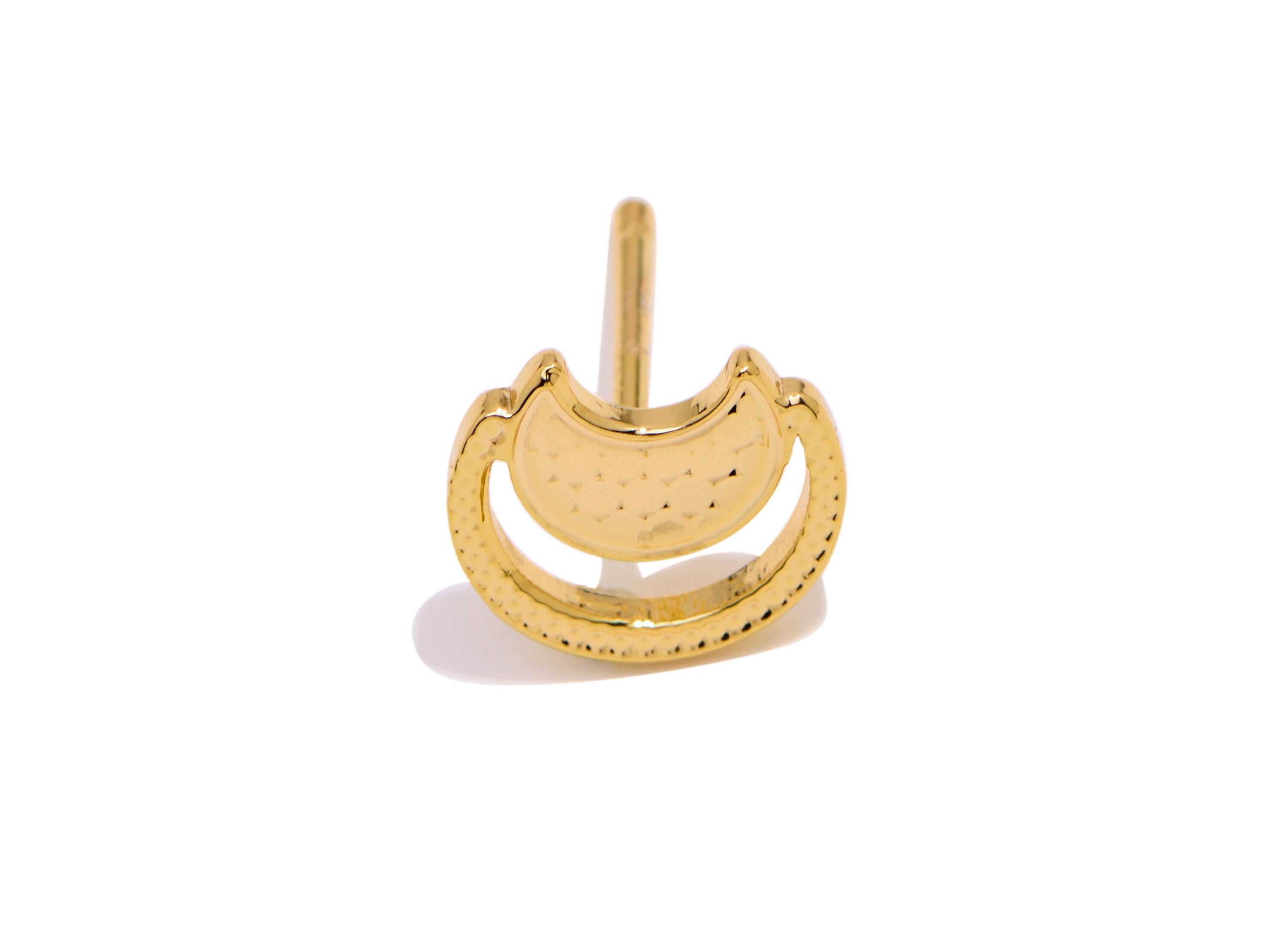 Brass Crescent Earring Stud - Modern Gold Moon Earring Post - Valentine&#39;s Gift - Refined Jewelry - 18K Gold Plated - 8.21x9x0.8mm - RGP10766 - DOMEDBAZAAR