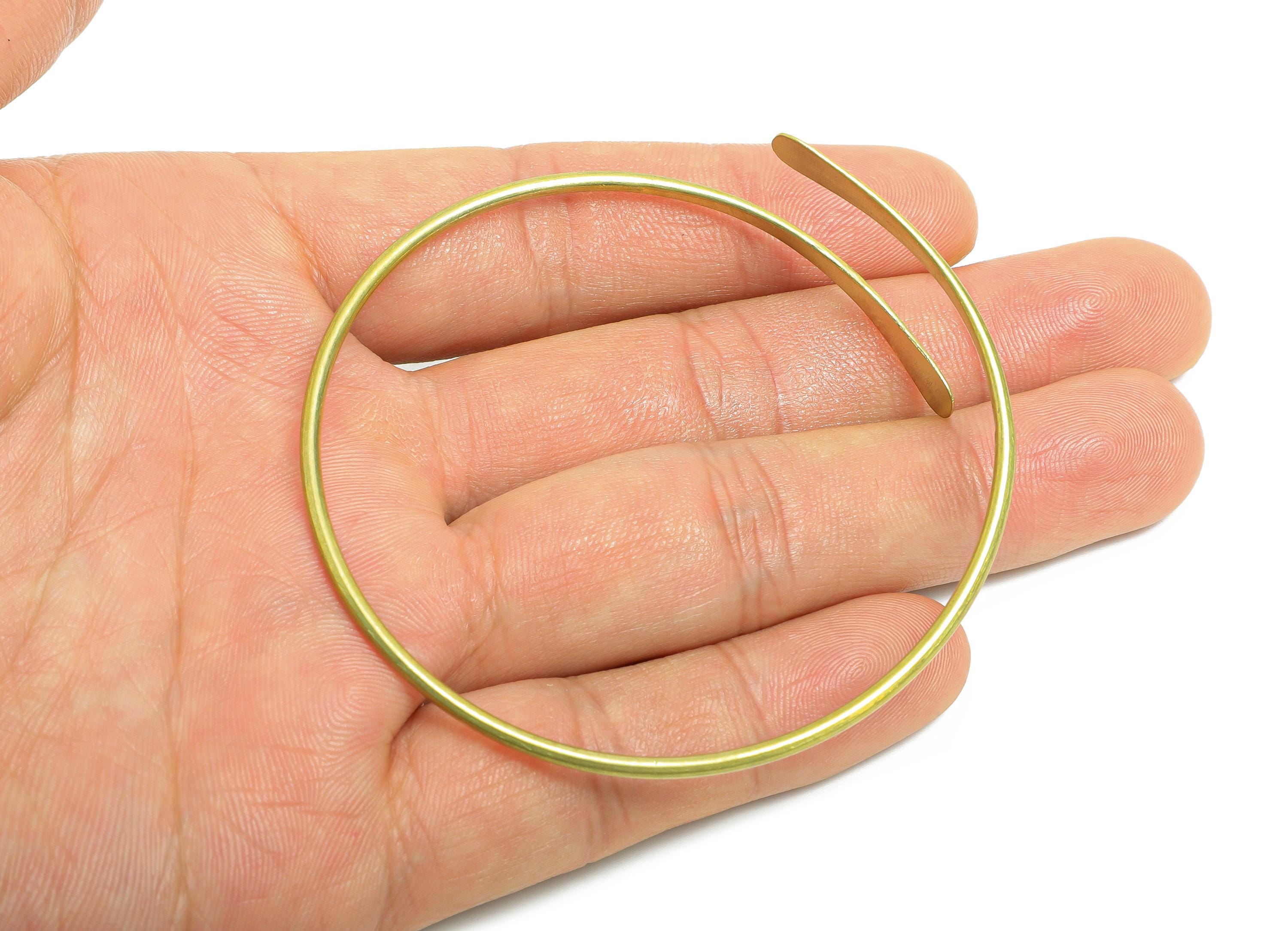 2mm Brass Hammered Bracelet - Raw Brass Adjustable Chic Bracelet - Stylish Open Wire Bangle - Handmade Jewelry - 68.43x68.41x2mm - PP11130 - DOMEDBAZAAR