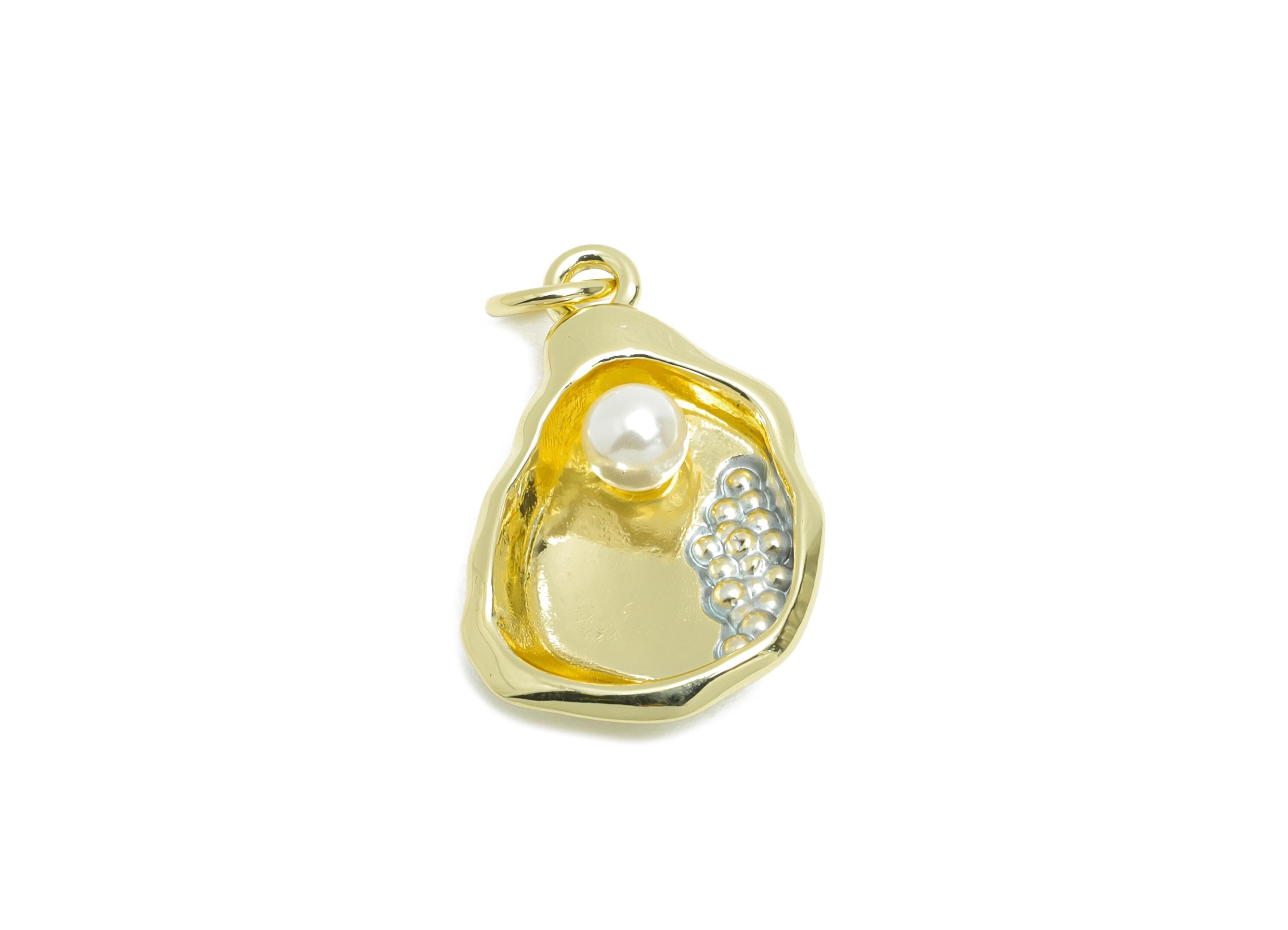 Brass Oyster Pearl Bracelet Charm - Textured Gold Shell Pearl Pendant - Refined Jewelry - 18K Real Gold Plated - 20x12.66x4.27mm - RGP10548 - DOMEDBAZAAR