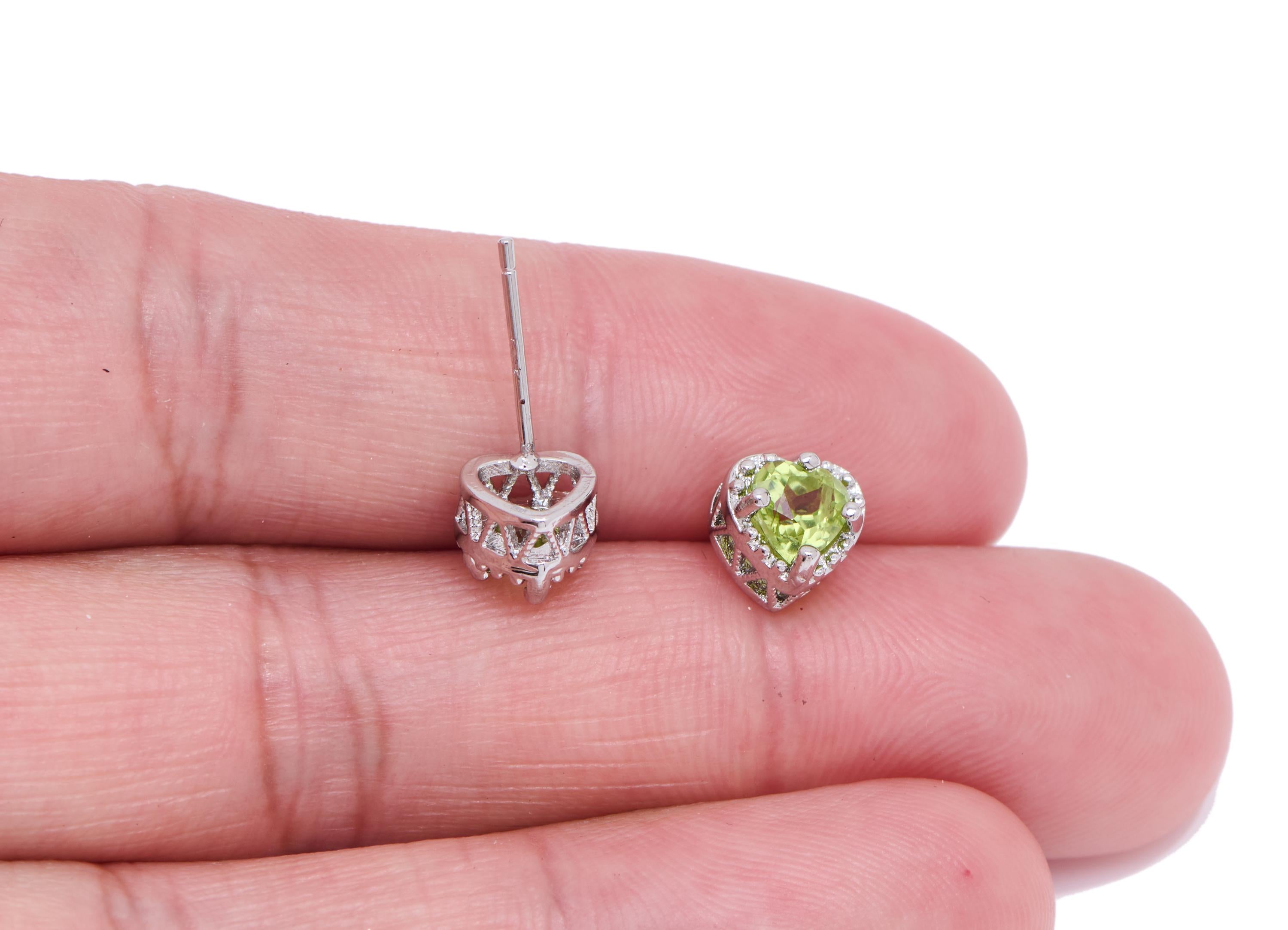 Olivine Heart Earring Stud - Brass Stone Sparking Green Earring Post - Everyday Wear Jewelry Making - White K Plated - 6x7x5.9mm - NS2613 - DOMEDBAZAAR