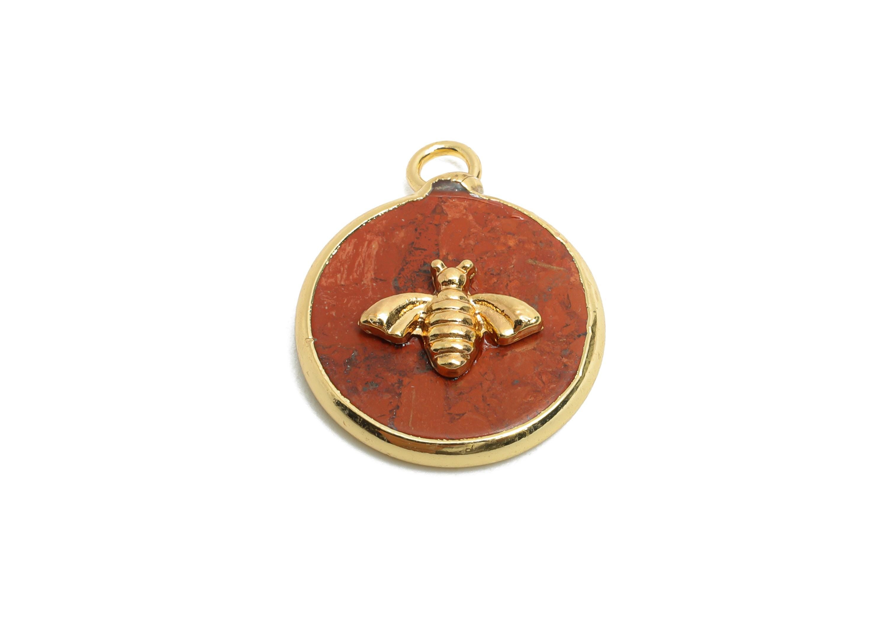 Dyed Chalcedony Bee Pendant - Brass Elegant Bee Charm For Necklace - Round Bee Gold Frame Pendant - KC Gold Plating - 20x17x4mm-NS2881B - DOMEDBAZAAR
