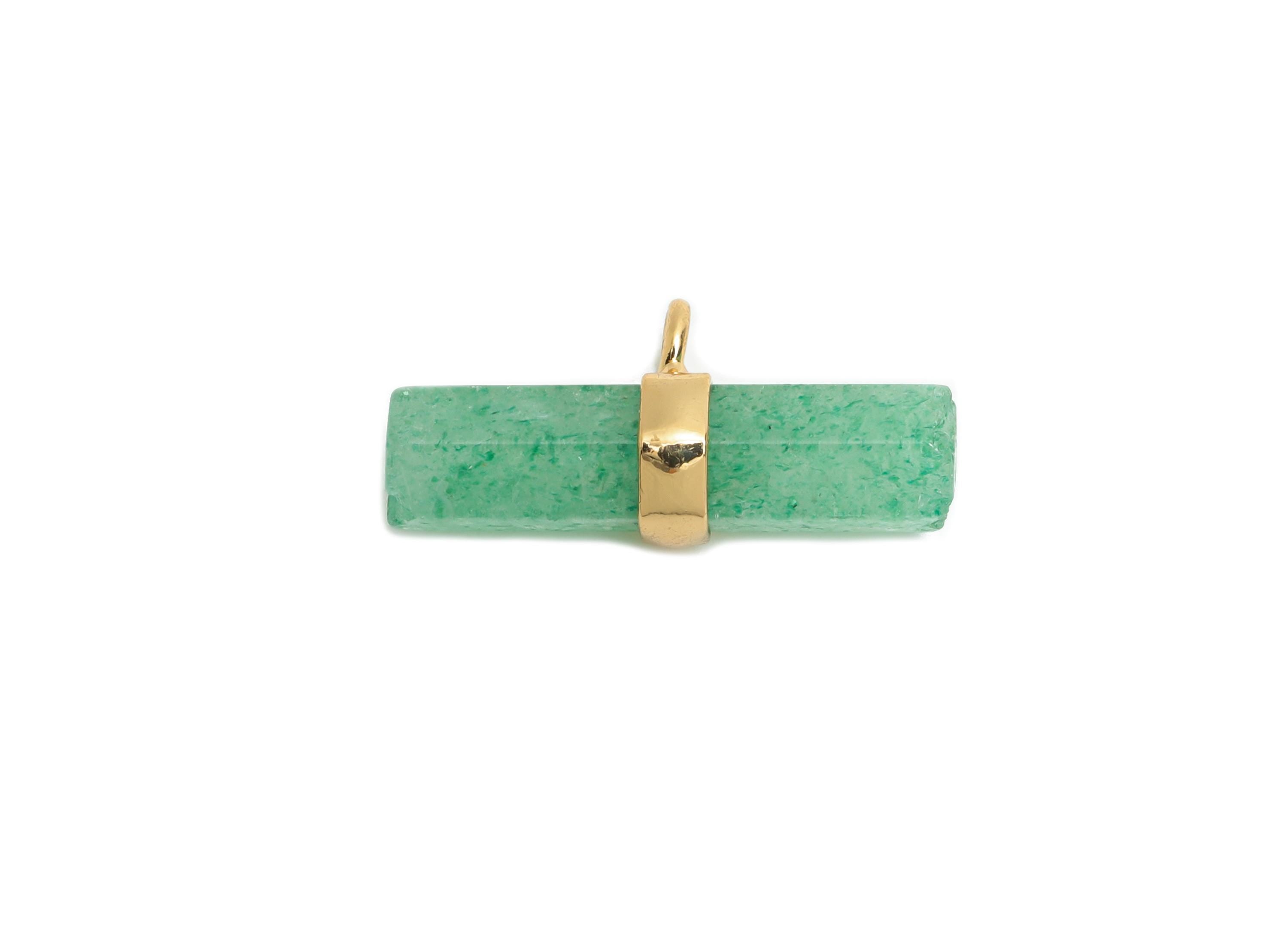 Green Strawberry Quartz Bar Pendant - Brass Rectangular Charm For Necklace - Modern Stone Jewelry - KC Gold Plating - 22x11x6mm - NS2882J - DOMEDBAZAAR