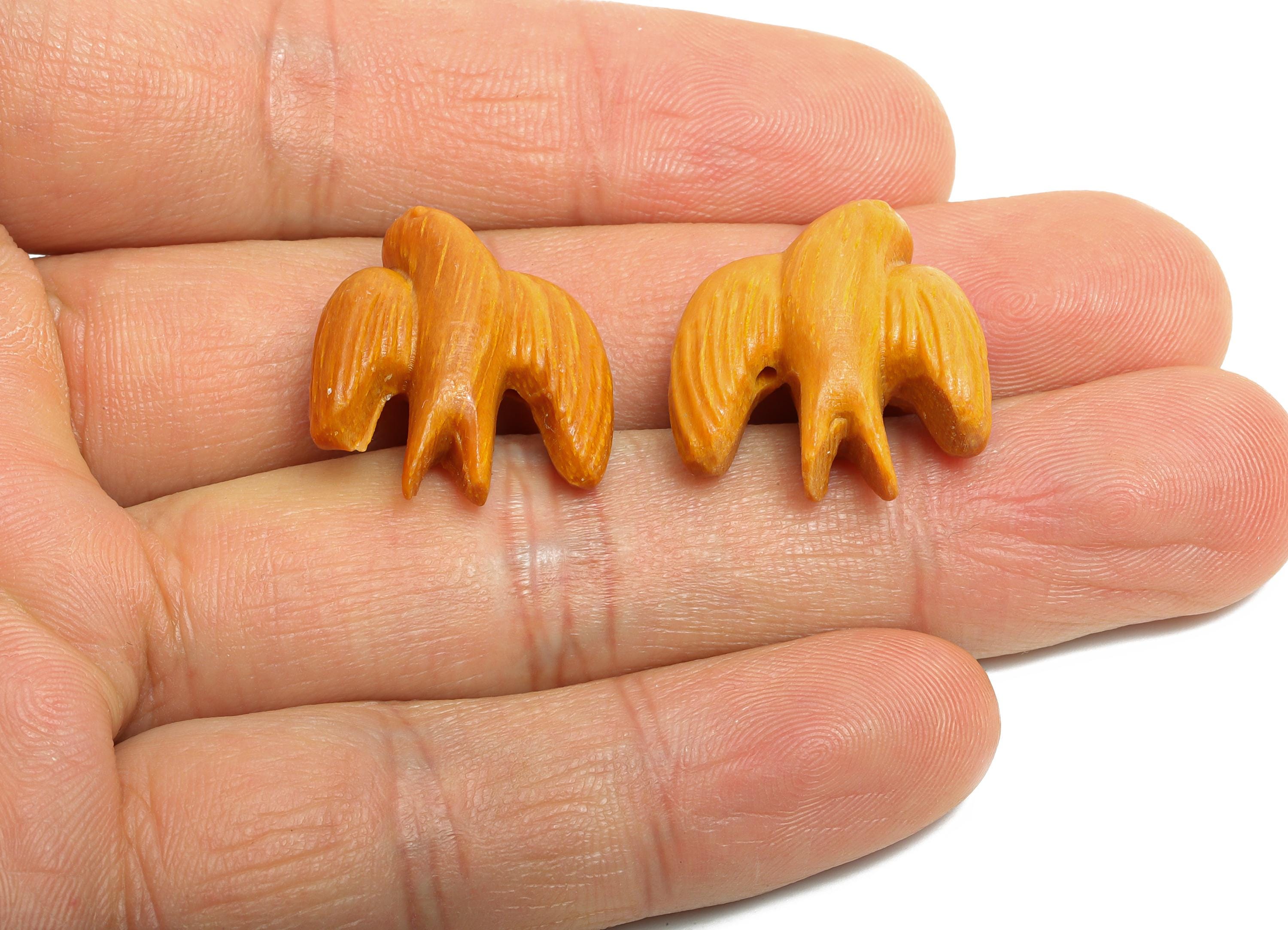 Sandal Wood Pigeon Beads - Handcrafted Crab Beads - DIY Swallow Natural Wood Supplies For Bracelet - Artisan Wood Bead - 21x20x10mm - BB1330 - DOMEDBAZAAR