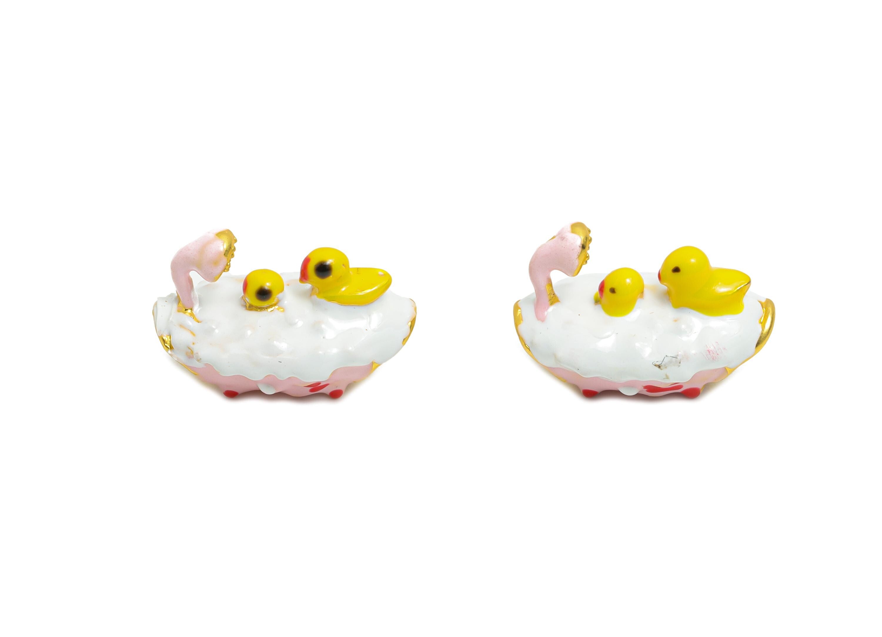 Bathtub Beads with Ducklings - Enamel Colorful Charm for Bracelet - DIY Bracelet Cute Bead - Handcrafted Bathtub Beads - 18x12x12mm - ZZ2076 - DOMEDBAZAAR