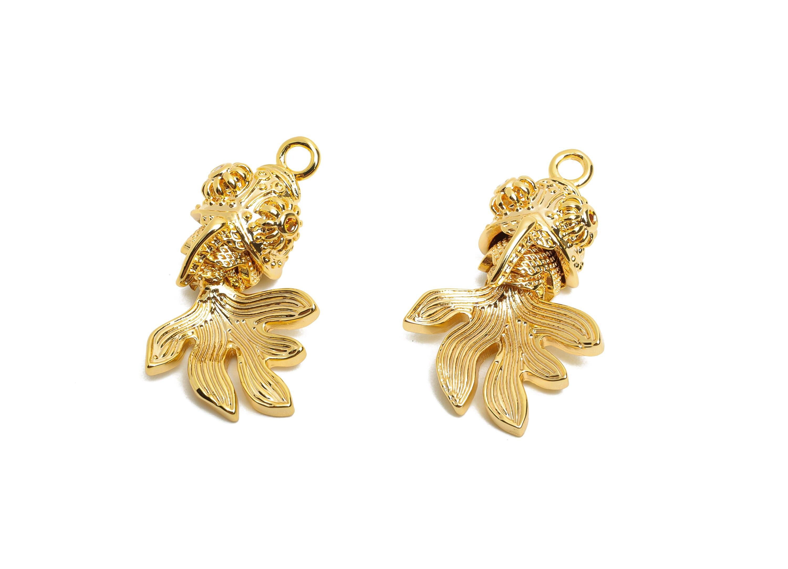 Movable 3D Goldfish Charm - Brass Textured Articulated Marine Pendant - Handmade Fish Jewelry - 18K Gold Plated - 25.52x13.9x8mm - RGP10509 - DOMEDBAZAAR