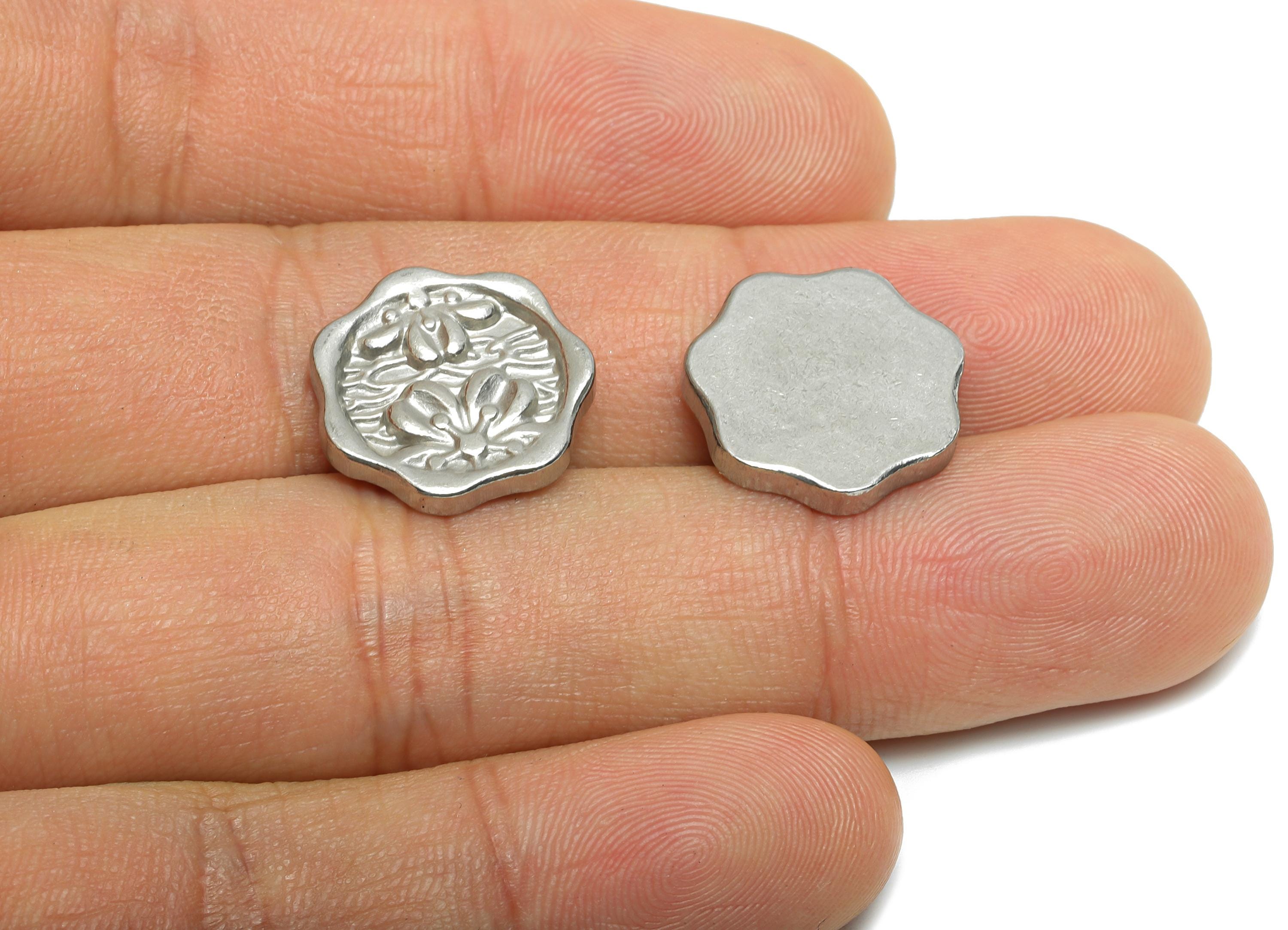 Stainless Steel Daisy Charms - Unique Steel Floral Charm - Fleur-de-Lis Decorative Charm - Steel Jewelry DIY - 16x16x2.76mm - SS2047 - DOMEDBAZAAR