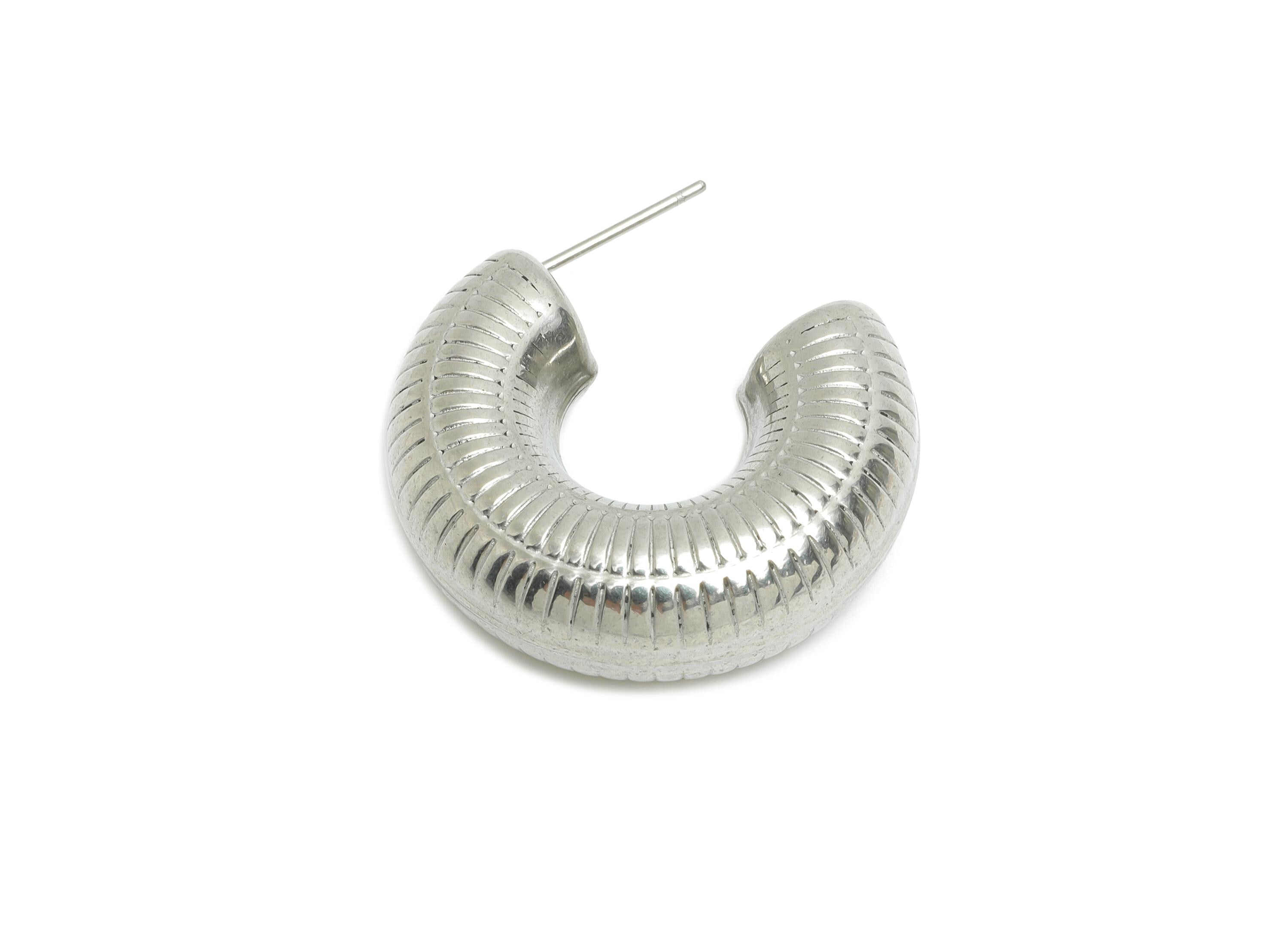 Stainless Steel C Hoop Earring Studs - Textured Silver Ribbed Hoop Post - Chunky Open Hoop Studs - Earring Jewelry - 31x26x10.5mm - SS1695 - DOMEDBAZAAR
