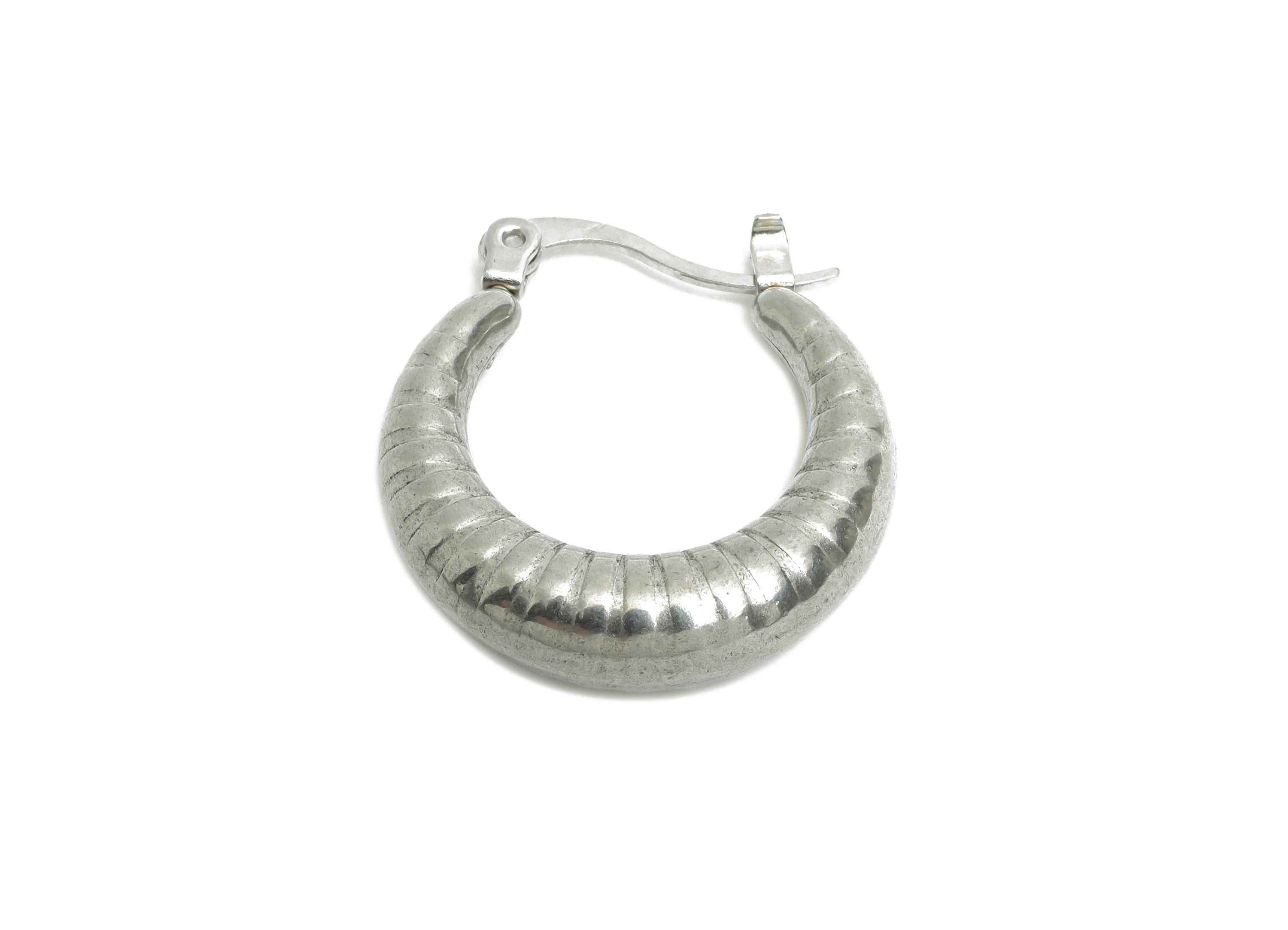 Steel Hoop Earring - Textured Silver Ribbed Hoop Earring - Hinged Back - Elegant Steel Hoop Jewelry - Steel Finding - 22.5x20x6mm - SS1708 - DOMEDBAZAAR