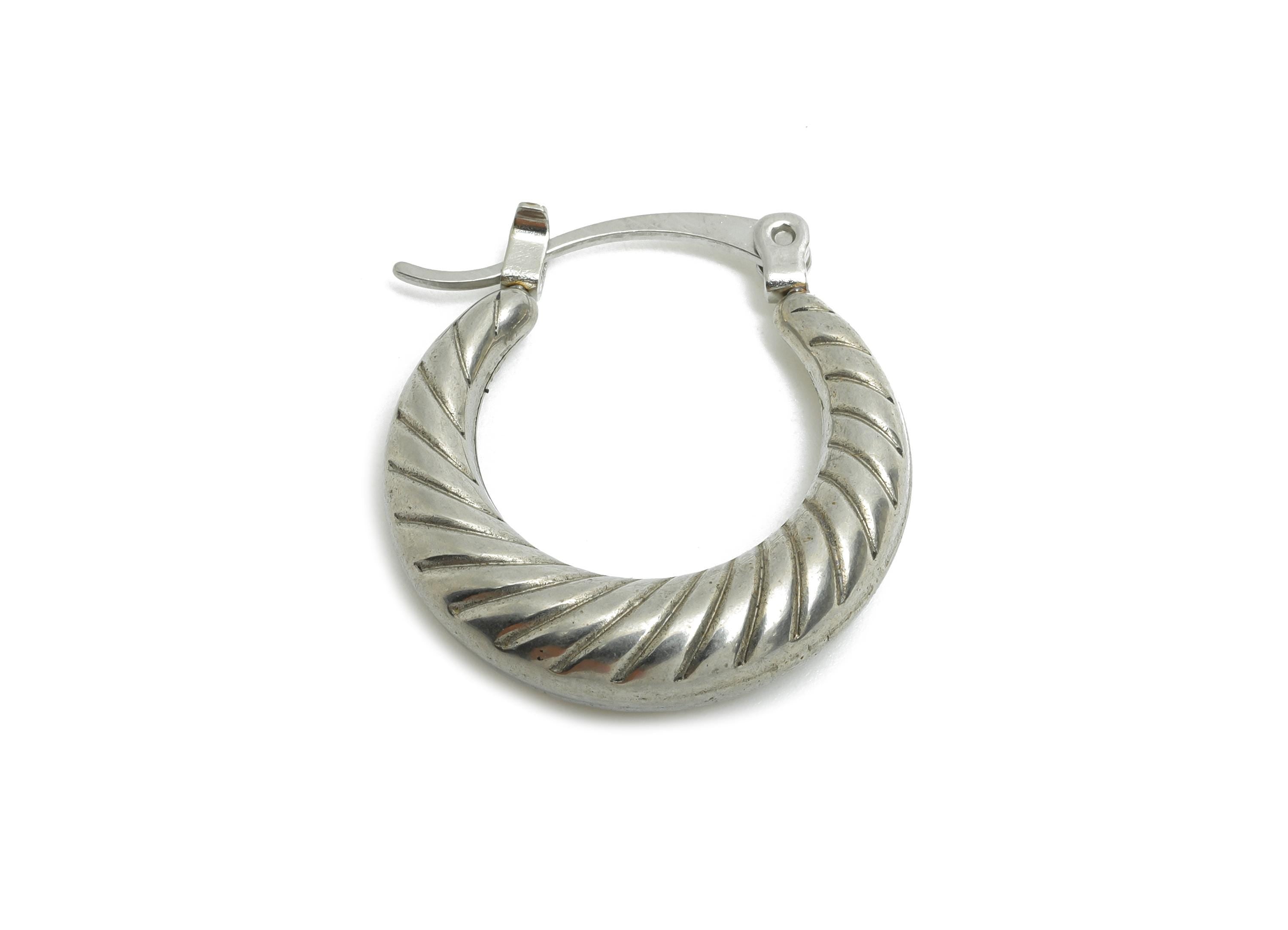 Steel Hoop Earring - Twisted Vintage Silver Hoop Earring - Hinged Back - Elegant Steel Hoop Jewelry - Steel Finding - 22.44x24x5mm - SS1701 - DOMEDBAZAAR