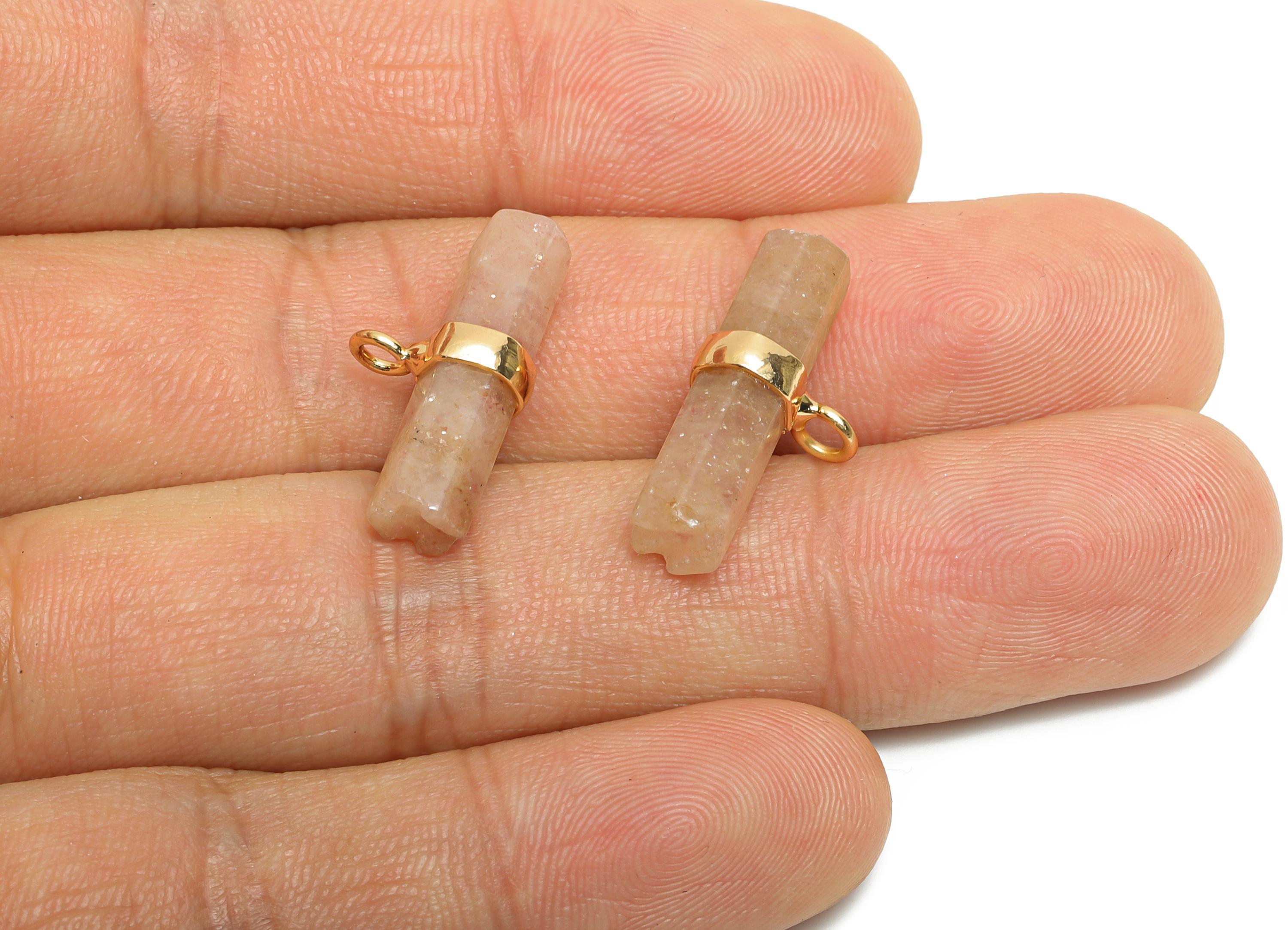 Strawberry Quartz Bar Pendant - Brass Rectangular Stone Charm For Necklace - Modern Stone Jewelry - KC Gold Plating - 21x11x6mm-NS2882I - DOMEDBAZAAR