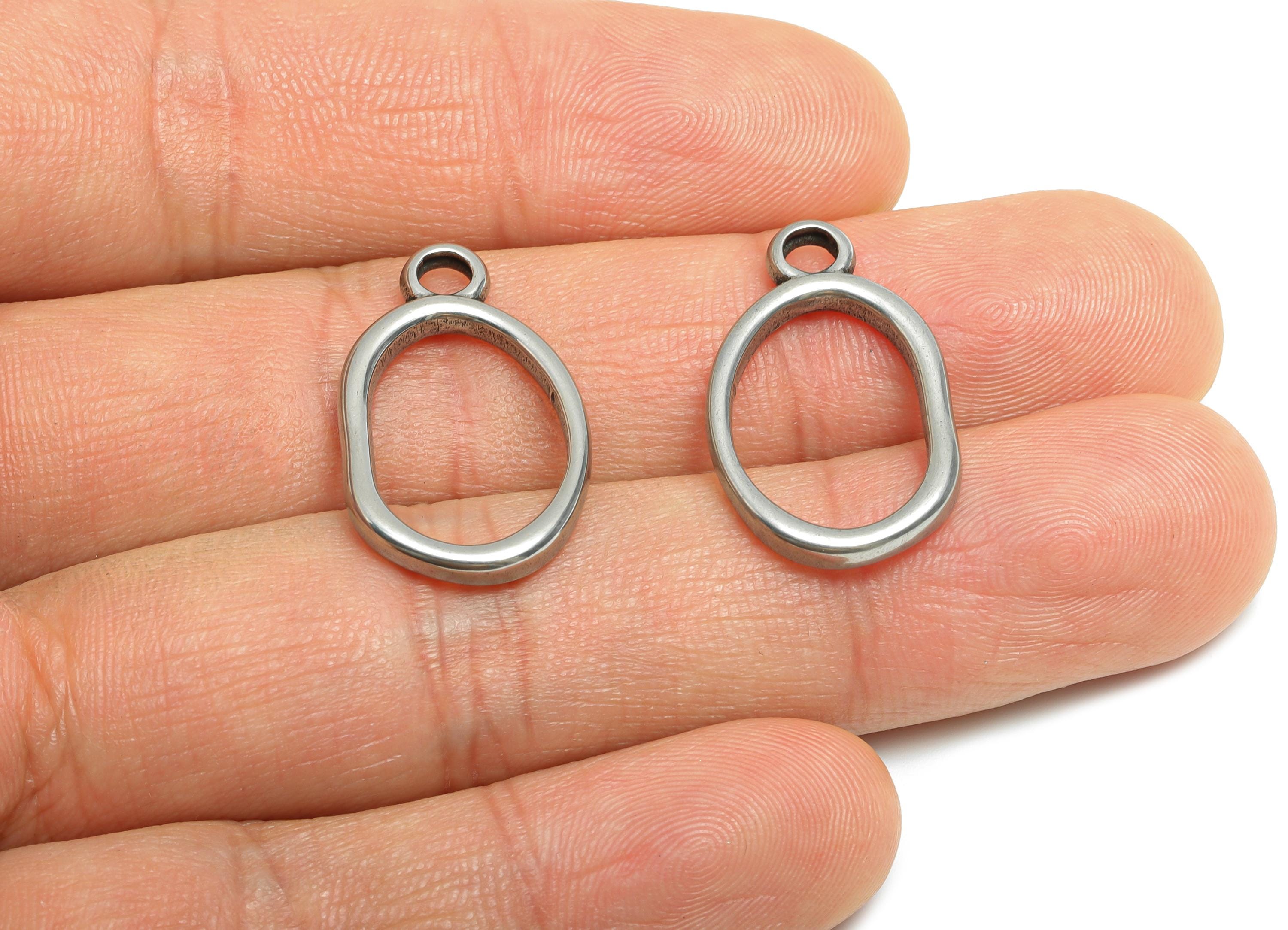 Stainless Steel Oval Pendant - Sample Geometry Charms for Necklace - Jewelry Making Supplies - Boho Chic Jewelry - 24x15x2.76mm - SS1875 - DOMEDBAZAAR