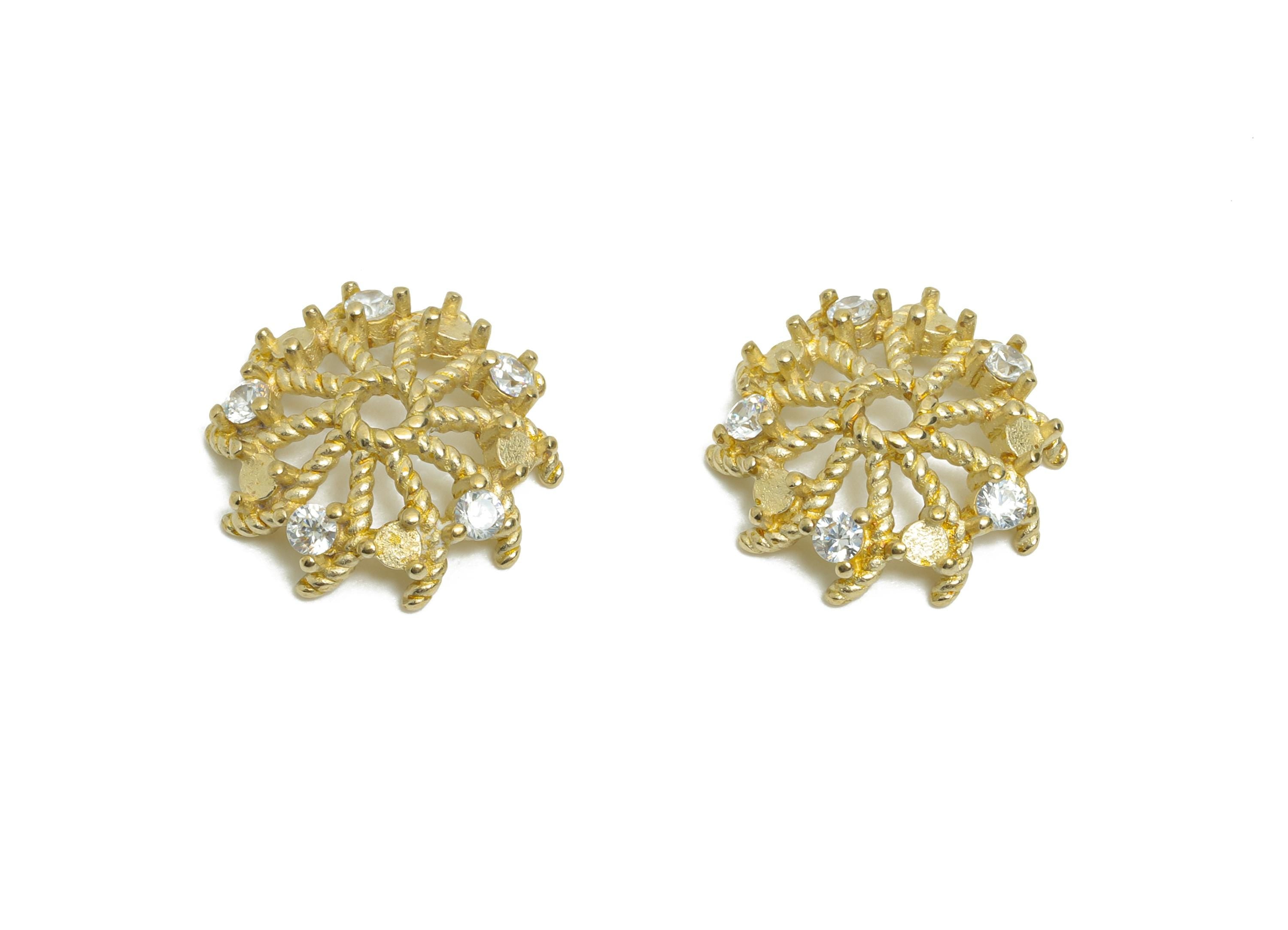 Brass CZ Flower Charm - Raw Brass Vintage Floral Jewelry Setting - Brass Decorative Metal Bead Base - for DIY Jewelry - 11x11x3mm - PP11219 - DOMEDBAZAAR