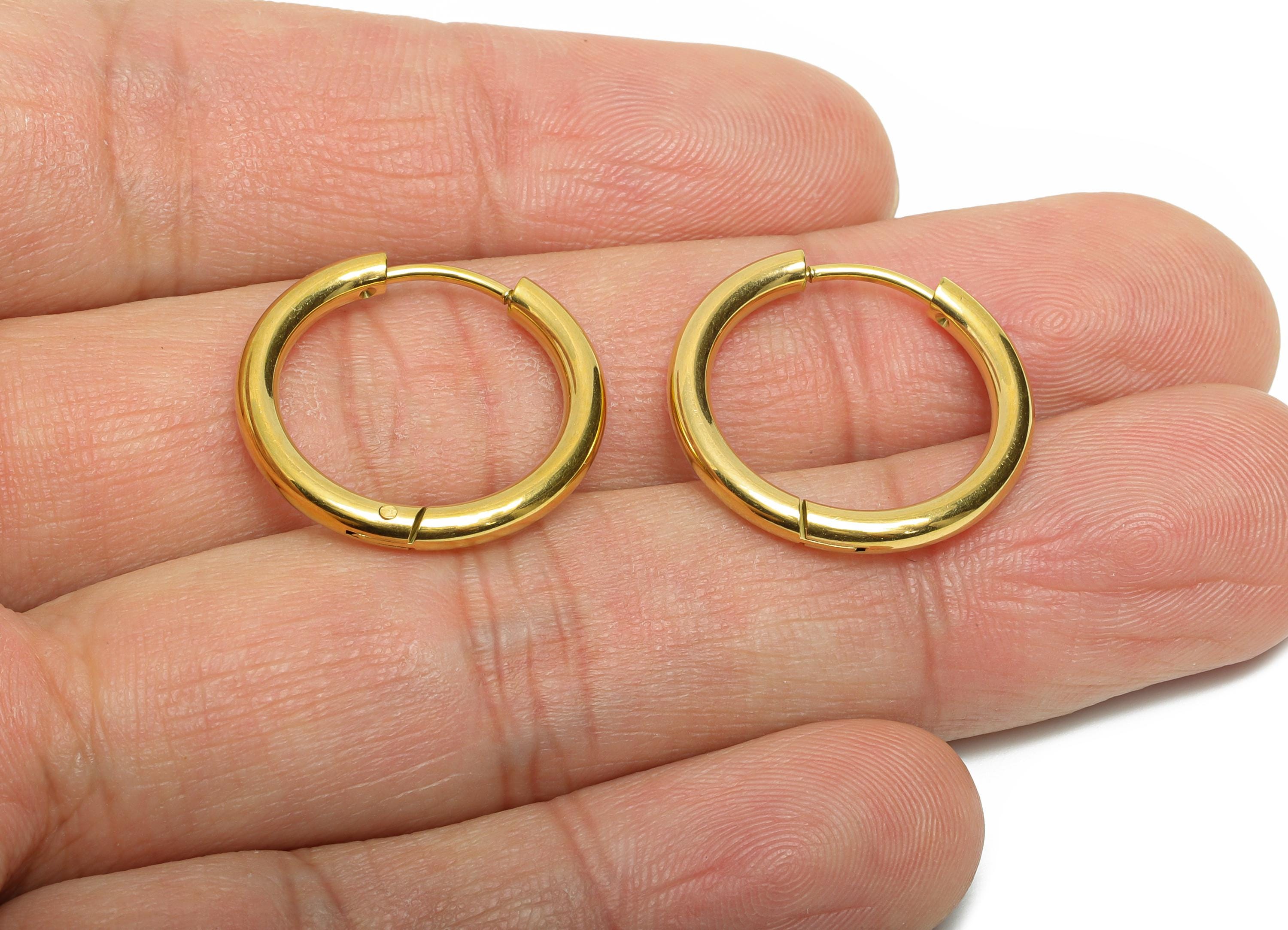 21x2.5mm Steel Hoop Earrings - Elegant Gold Hoop Earring - Minimalist Circle Huggie Earring - 304 Stainless Steel - 21x21x2.5mm - SS1718-16G - DOMEDBAZAAR