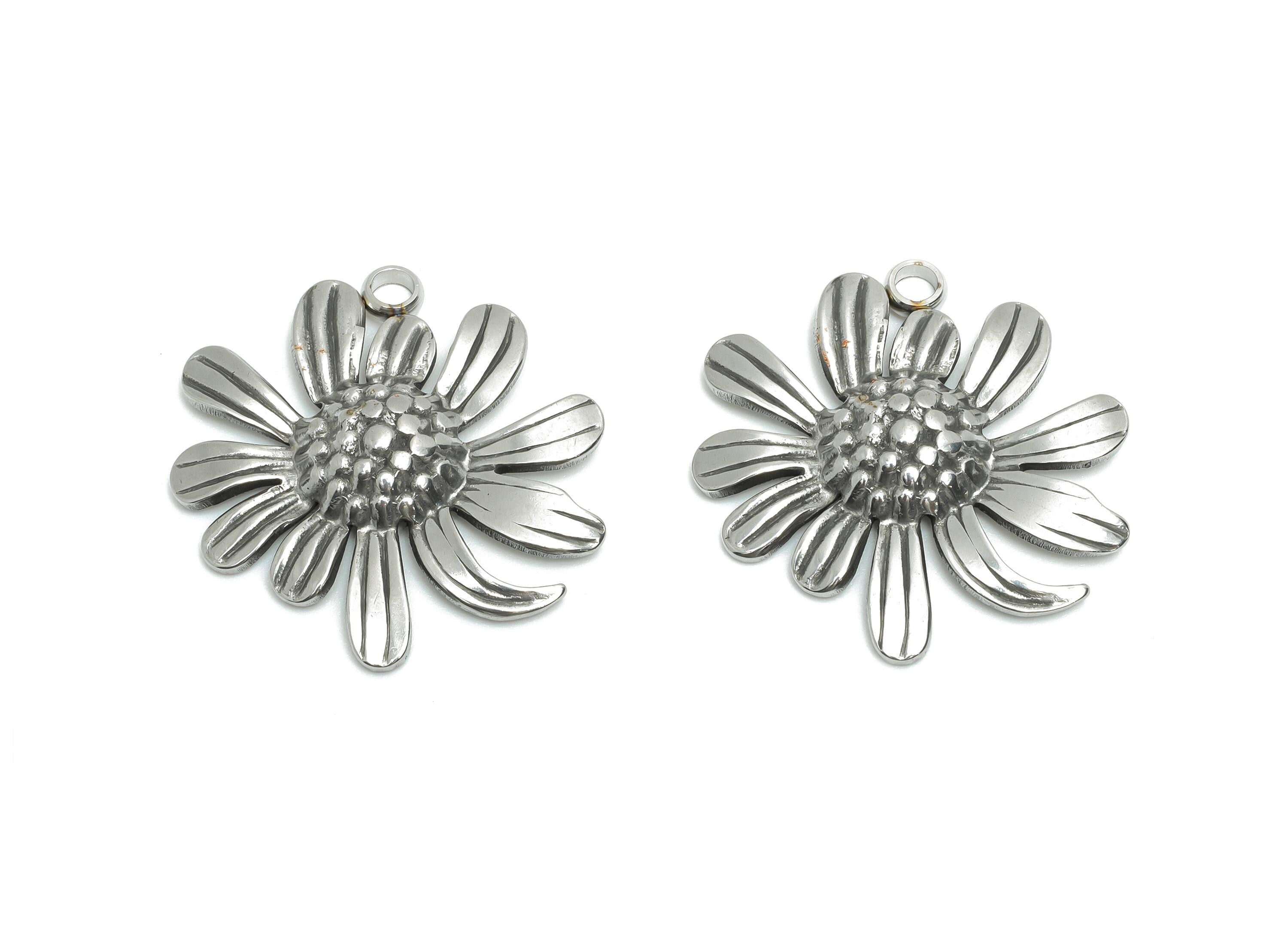 Steel Daisy Pendant - Handmade Silver Flower Necklace Pendant - Statement Botanical Floral Pendant - Steel Jewelry DIY - 23x26x3mm - SS2202 - DOMEDBAZAAR