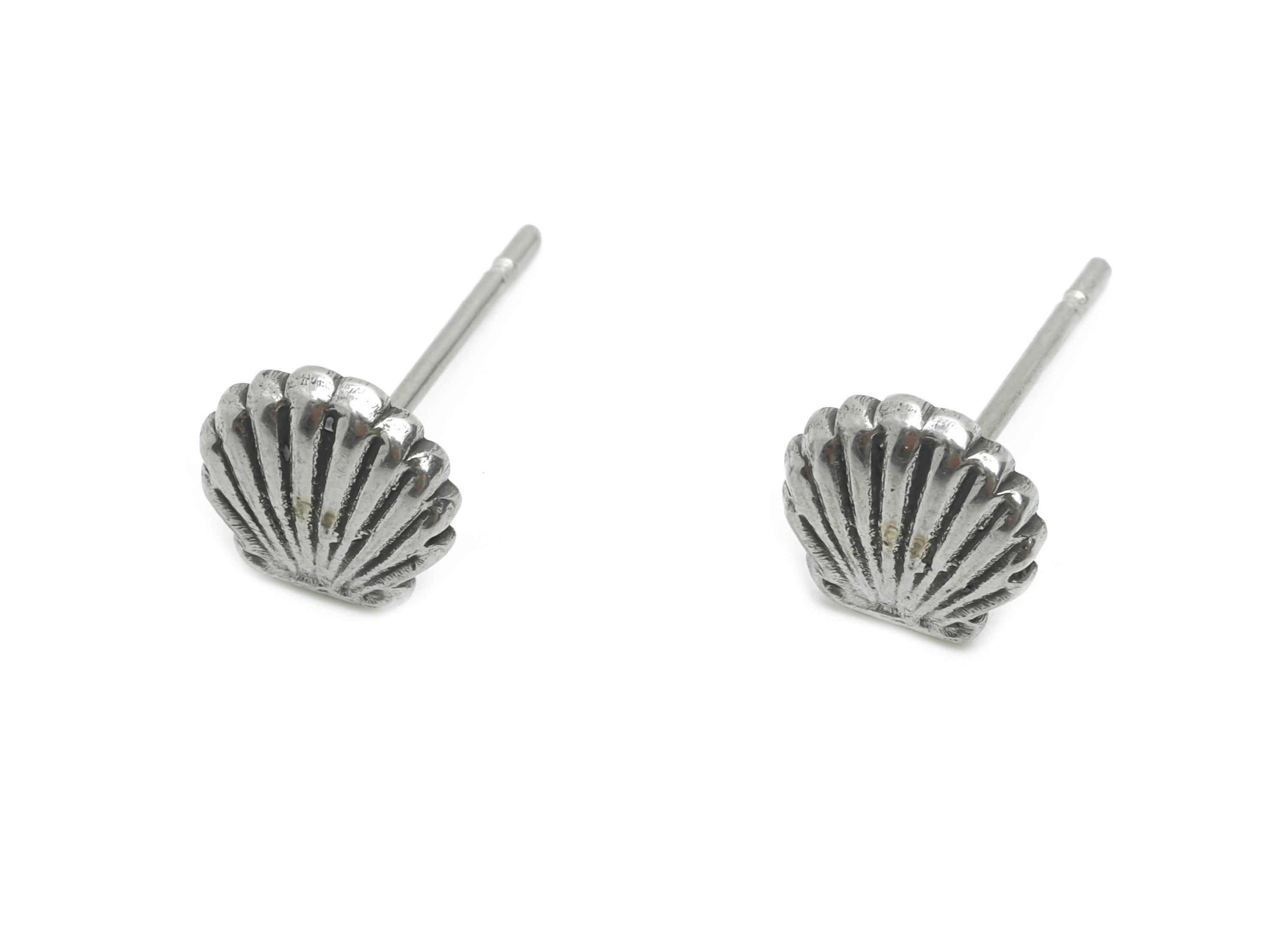 Stainless Steel Shell Stud - Minimalist Silver Seashell Earring Post - Ocean-Inspired Jewelry - Steel Earring Finding - 7.3x7x1.4mm - SS2157 - DOMEDBAZAAR