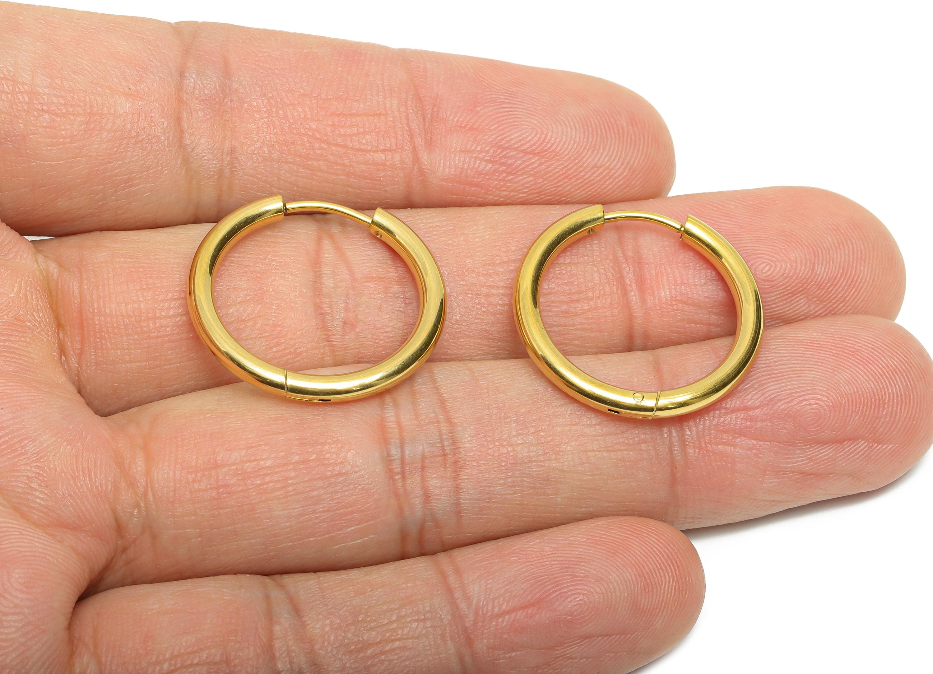 23x2.5mm Steel Hoop Earring - Elegant Gold Hoop Earring - Minimalist Circle Huggie Earring - 304 Stainless Steel- 22.6x22.6x2.5mm-SS1718-18G - DOMEDBAZAAR
