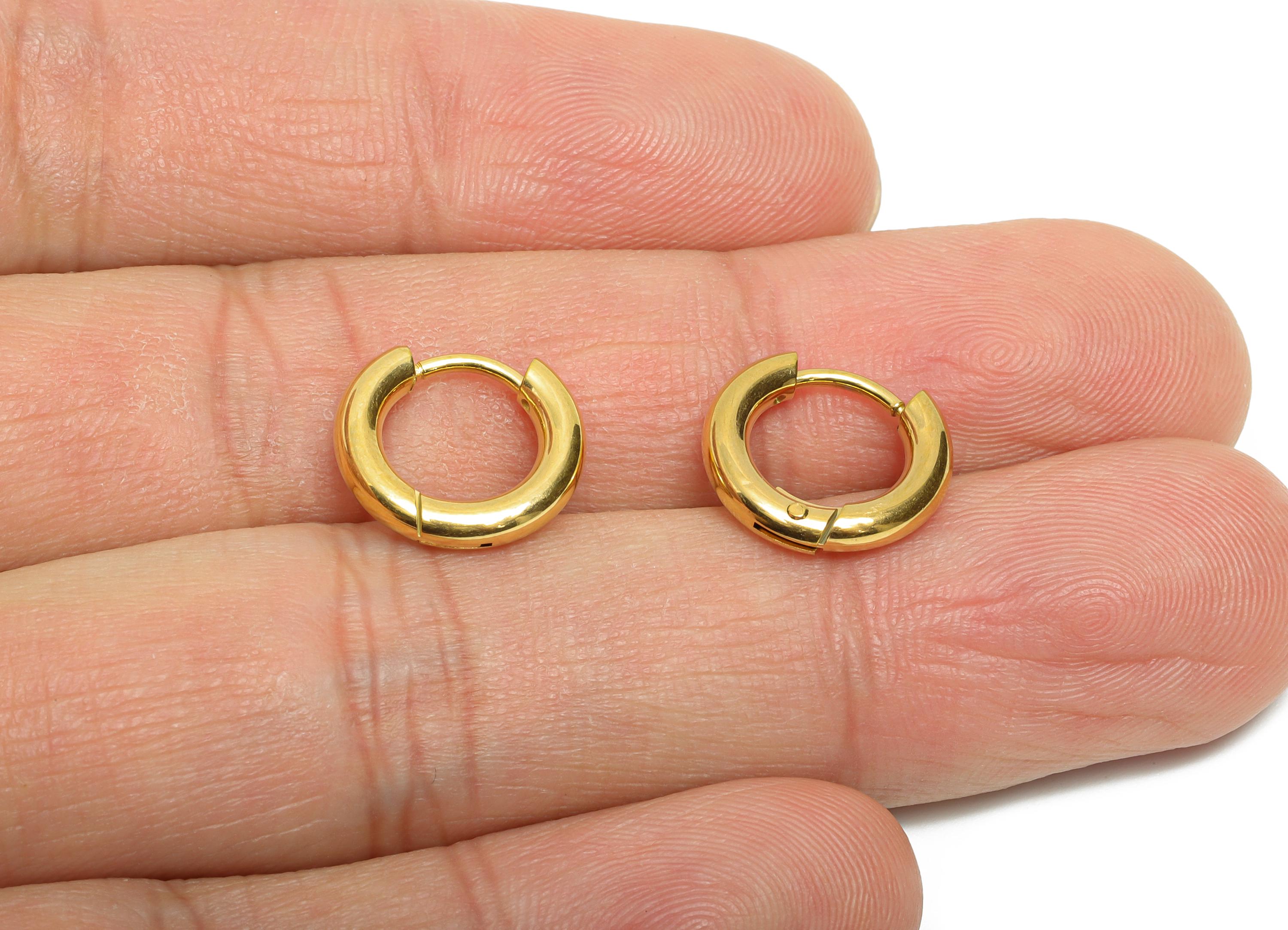 13x2.5mm Steel Hoop Earring - Elegant Gold Hoop Earring - Minimalist Circle Huggie Earring - 304 Stainless Steel - 13.2x13x2.5mm - SS1718-8G - DOMEDBAZAAR