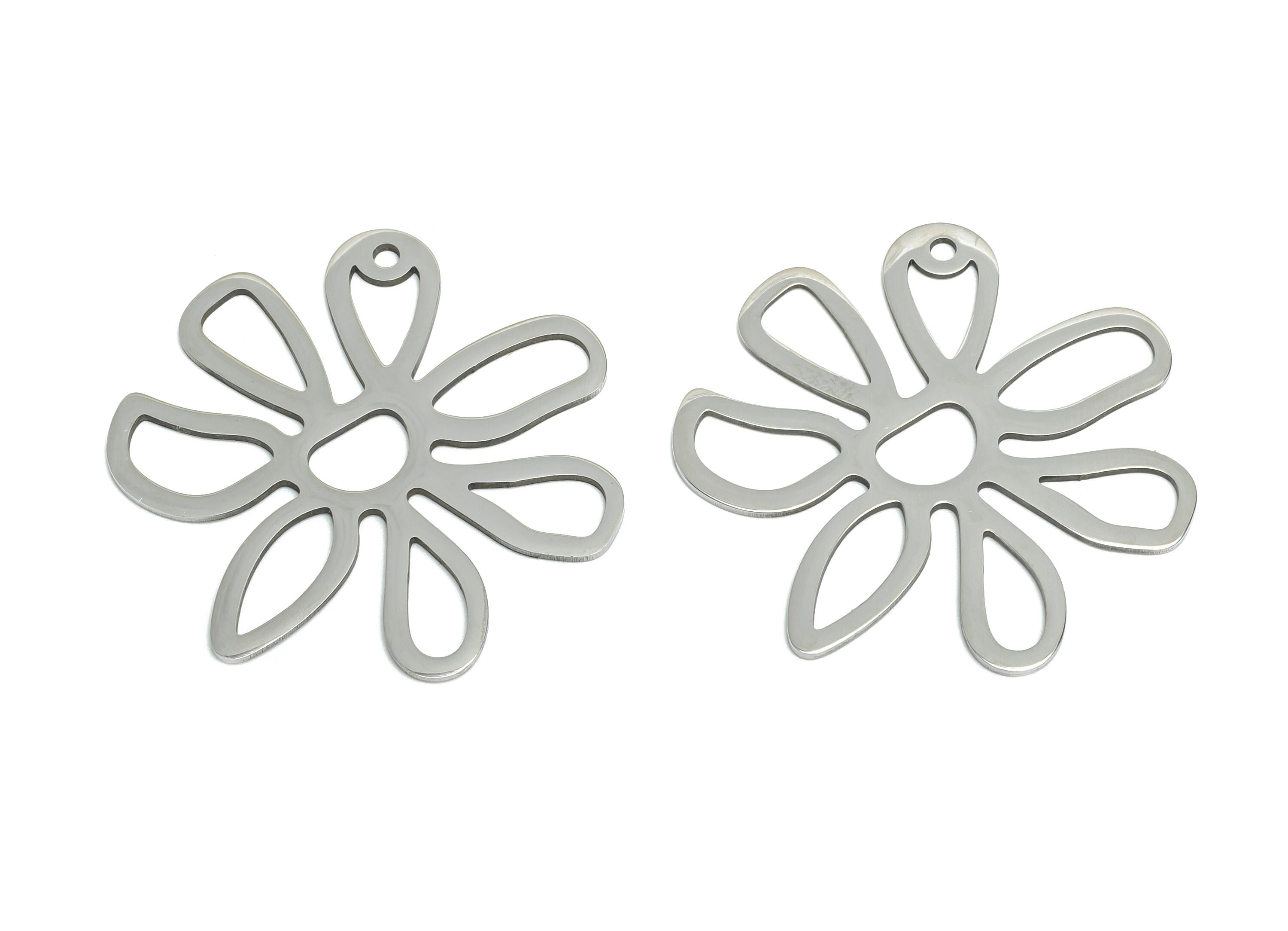 Stainless Steel Daisy Pendant - Floral Charm For Necklace - Steel Flower Charm For Necklace - Botanical Jewelry - 33x32x0.98mm - SS2639 - DOMEDBAZAAR