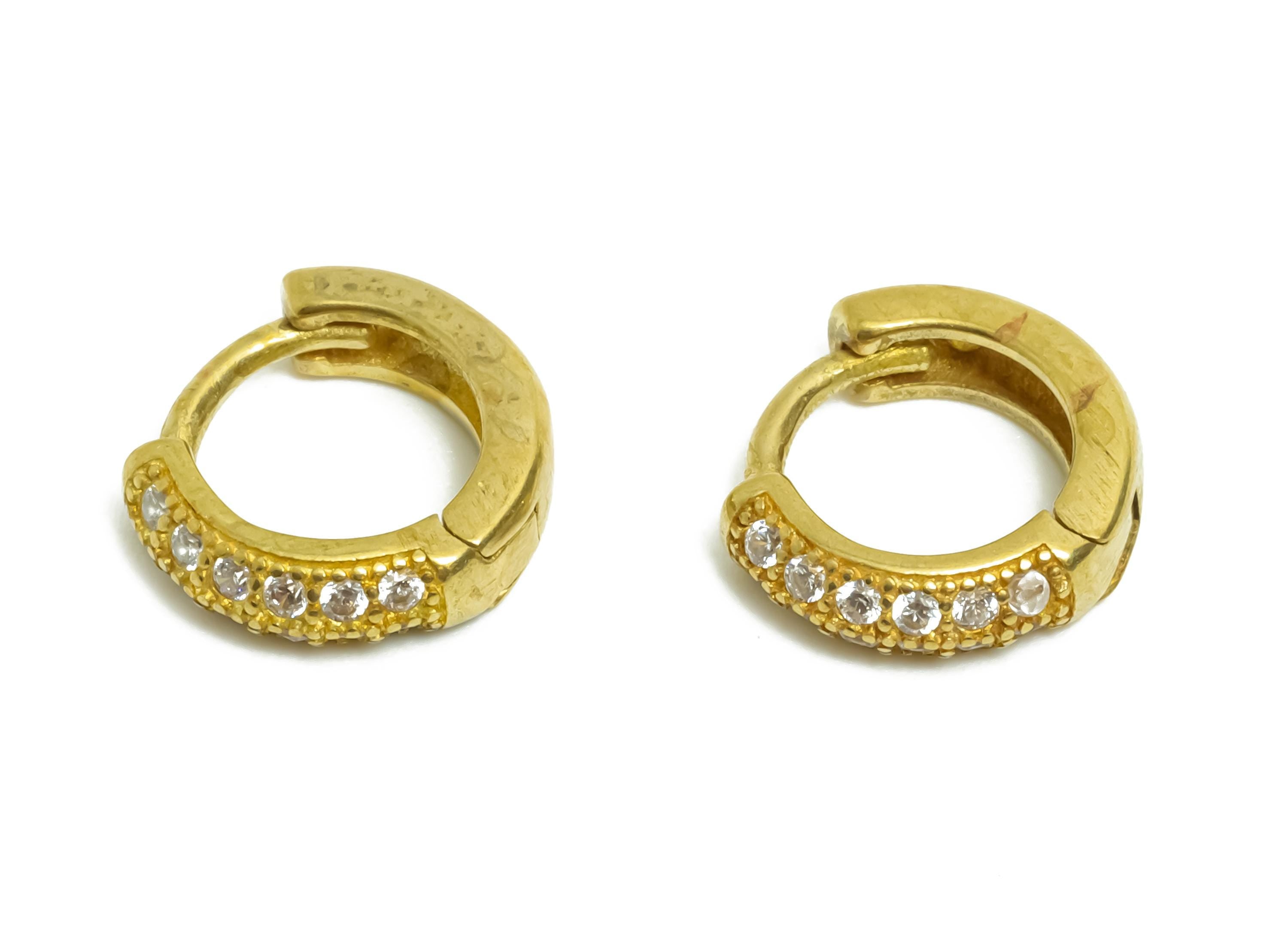 Brass CZ Round Huggie Hoop Earring - Mini Raw Brass Zircon Earring - Dainty Huggie Hoop Clasp - Jewelry Finding - 9.77x8.77x2.88mm - PP11272 - DOMEDBAZAAR