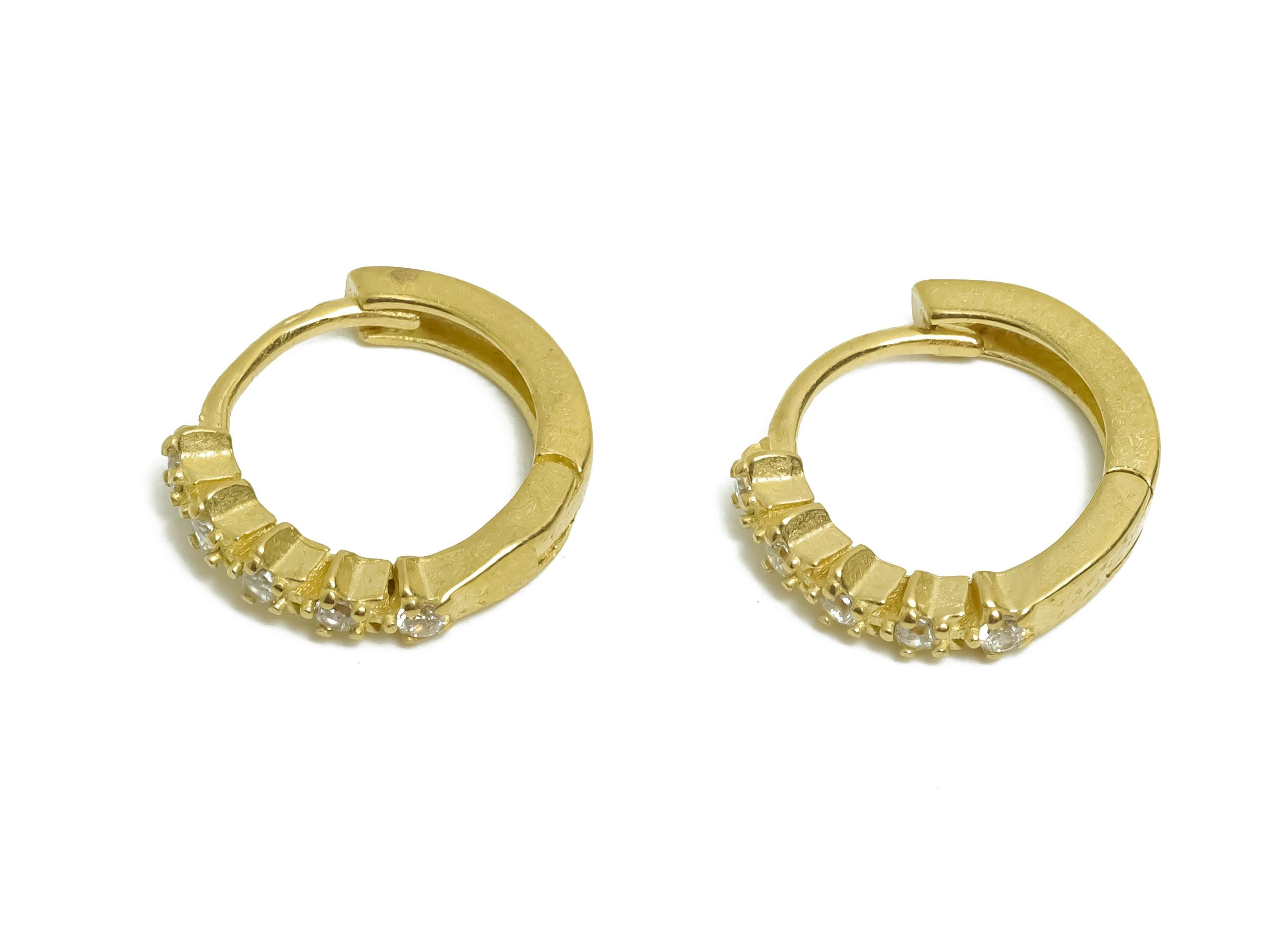 Brass CZ Round Huggie Hoop Earring - Mini Raw Brass Zircon Earring - Textured Huggie Hoop Clasp - Jewelry Finding - 12x10.78x2.4mm - PP11280 - DOMEDBAZAAR