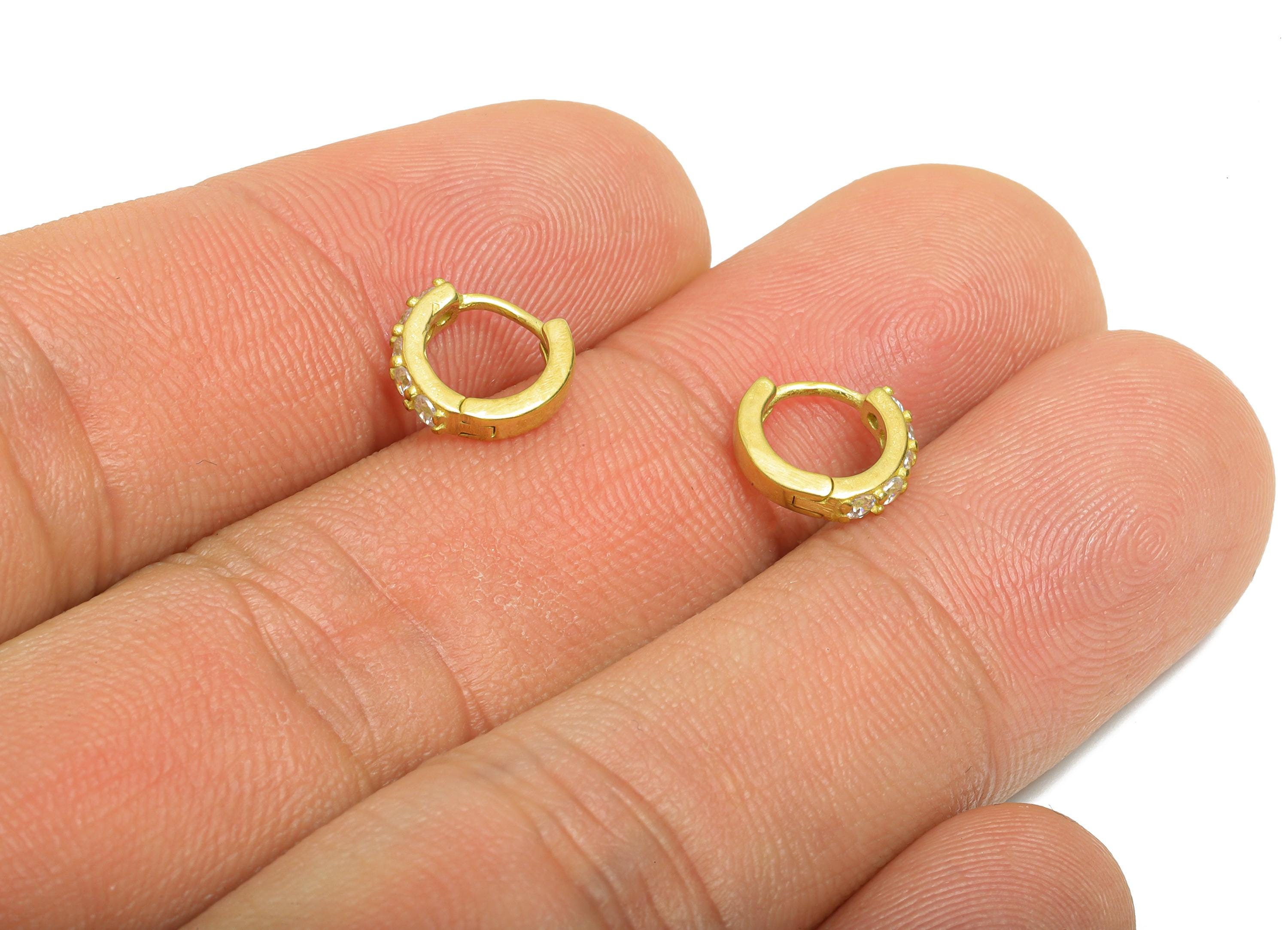Brass CZ Round Huggie Hoop Earring - Raw Brass Minimalist Circle Zircon Earring - Delicate Huggie Hoop Clasp - 9.32x8.7x2.11mm - PP11283 - DOMEDBAZAAR