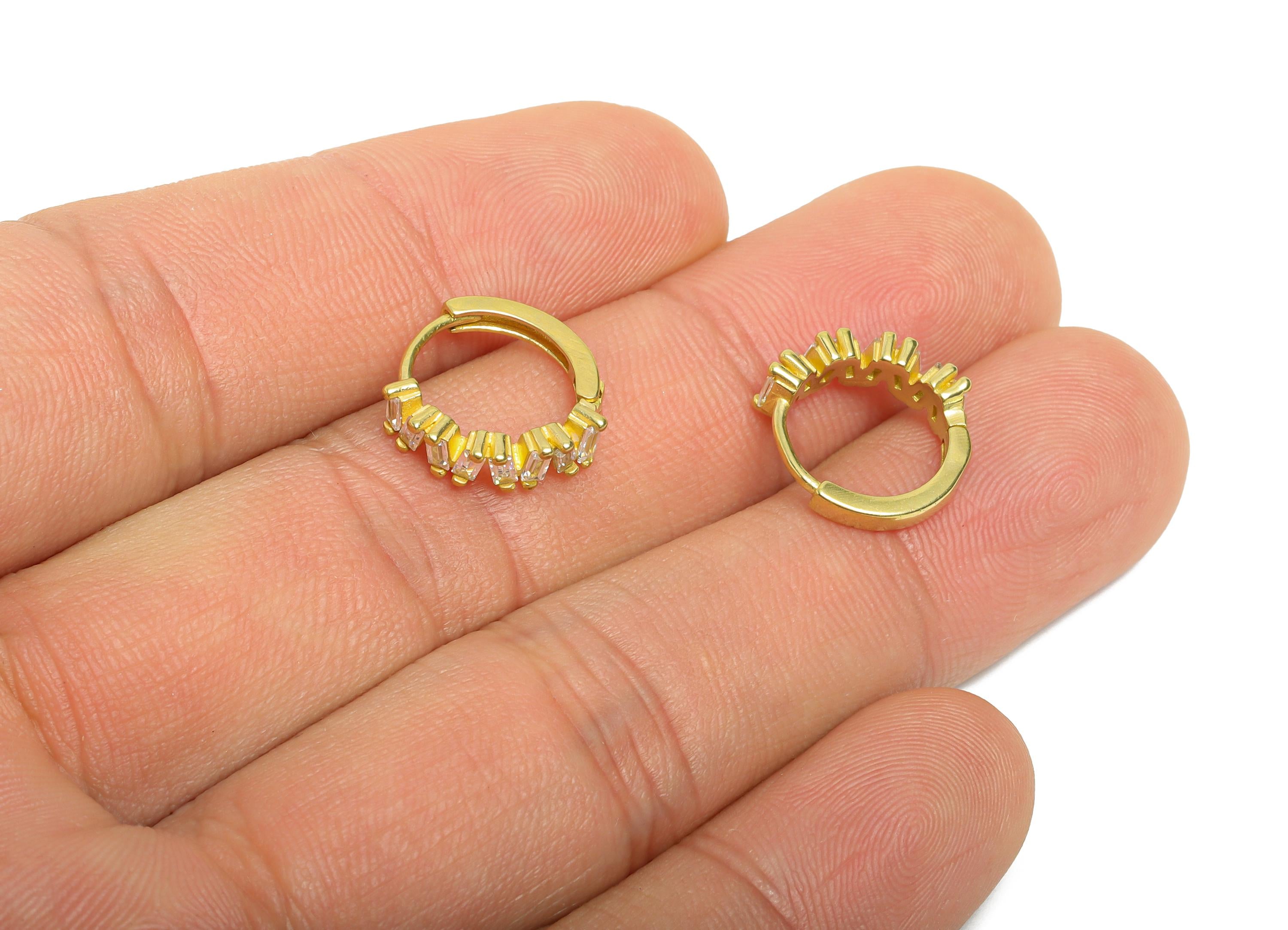 Brass CZ Rectangle Huggie Hoop Earrings - Raw Brass Geometric Zircon Earrings - Everyday Dainty Brass Huggie Hoop - 14x13x3.71mm - PP11305 - DOMEDBAZAAR