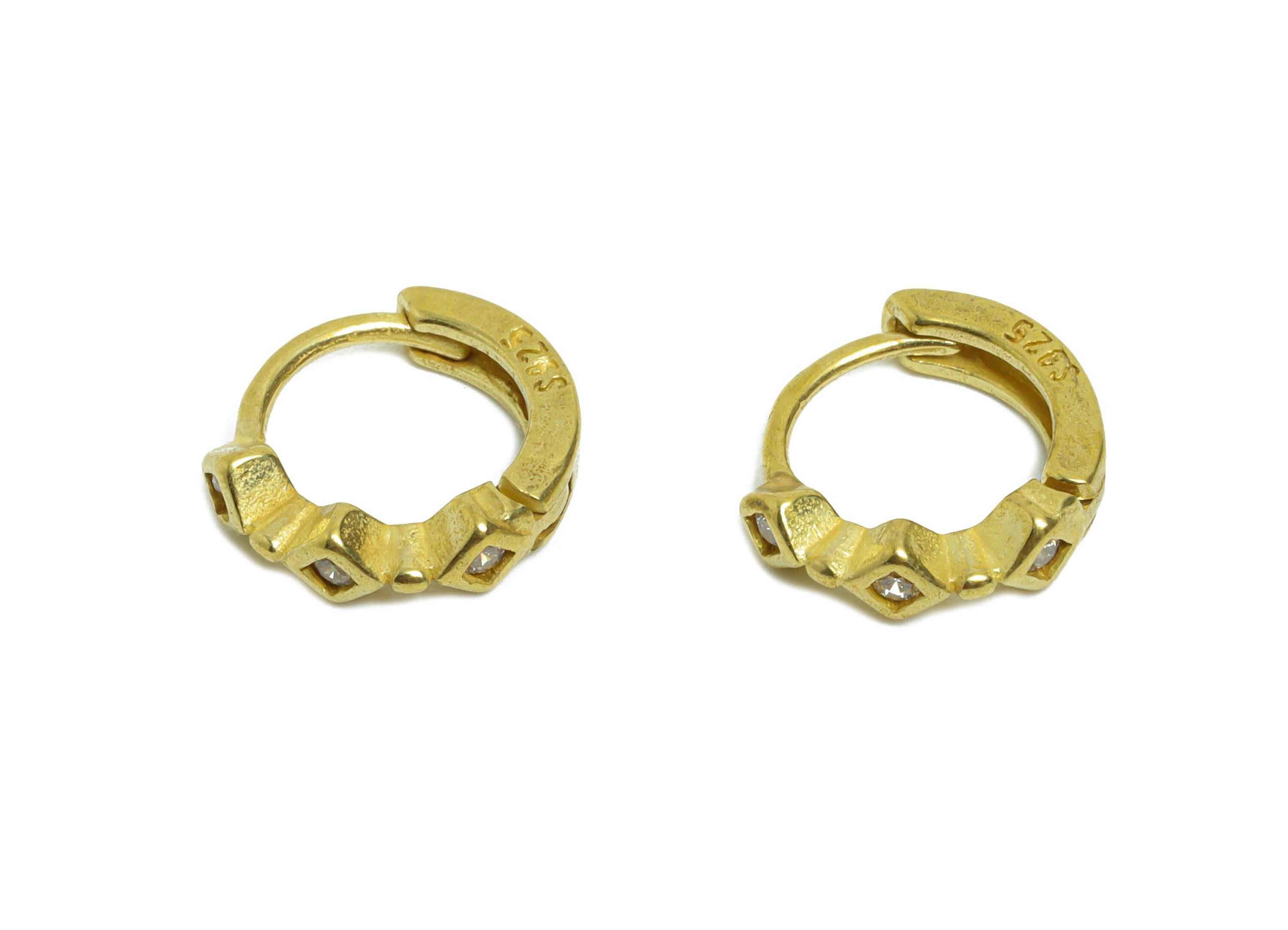 Brass CZ Square Huggie Hoop Earring - Mini Raw Brass Geometry Zircon Earring - Simple Hoop Clasp - Earring Finding - 10x9.75x2mm - PP11279 - DOMEDBAZAAR