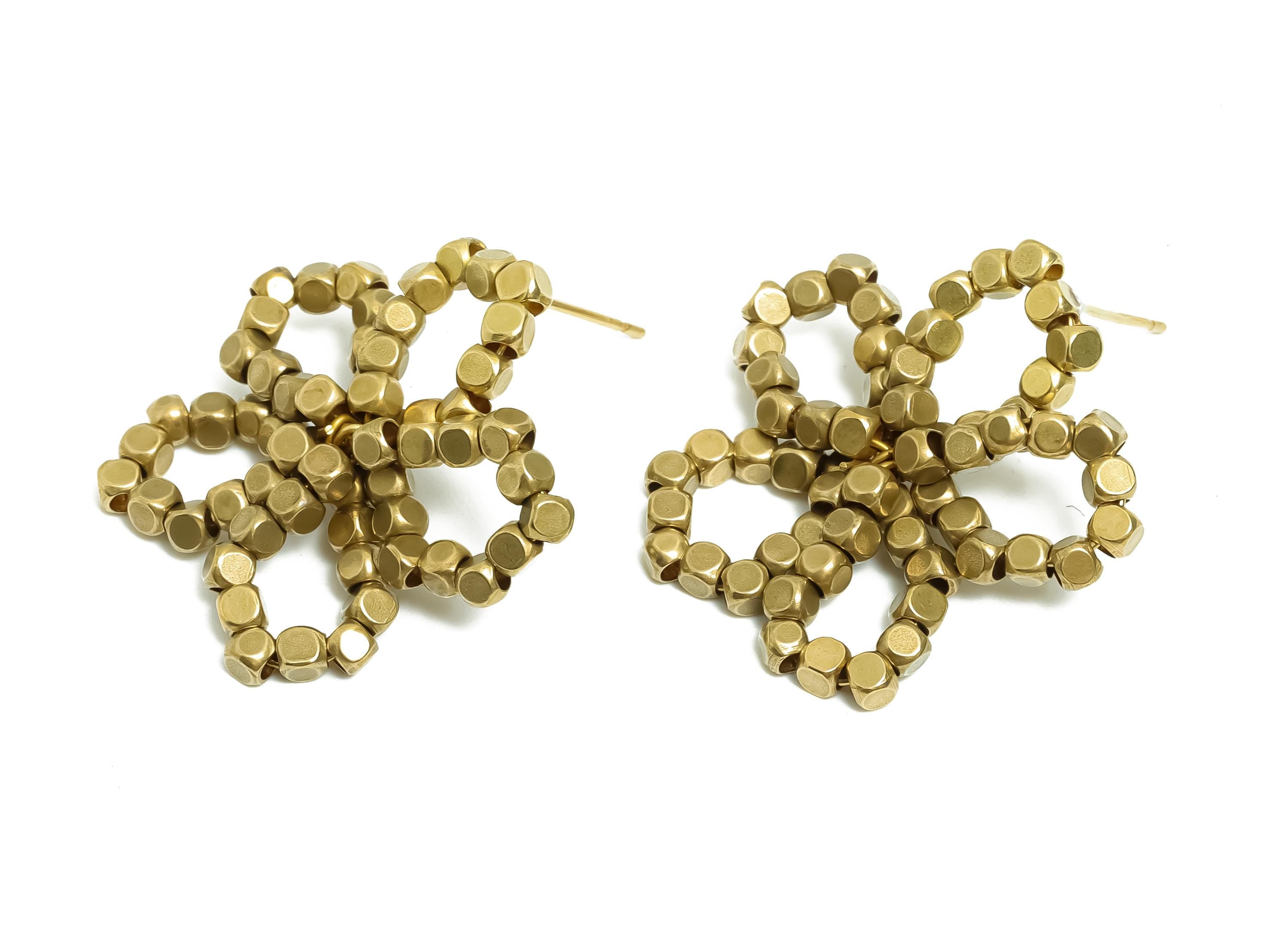Brass Beaded Floral Earring Post - Raw Brass Bold Flower Earring - Bead Weaving Boho Earring Stud - Everyday Earring - 41x31x2mm - PP11212 - DOMEDBAZAAR