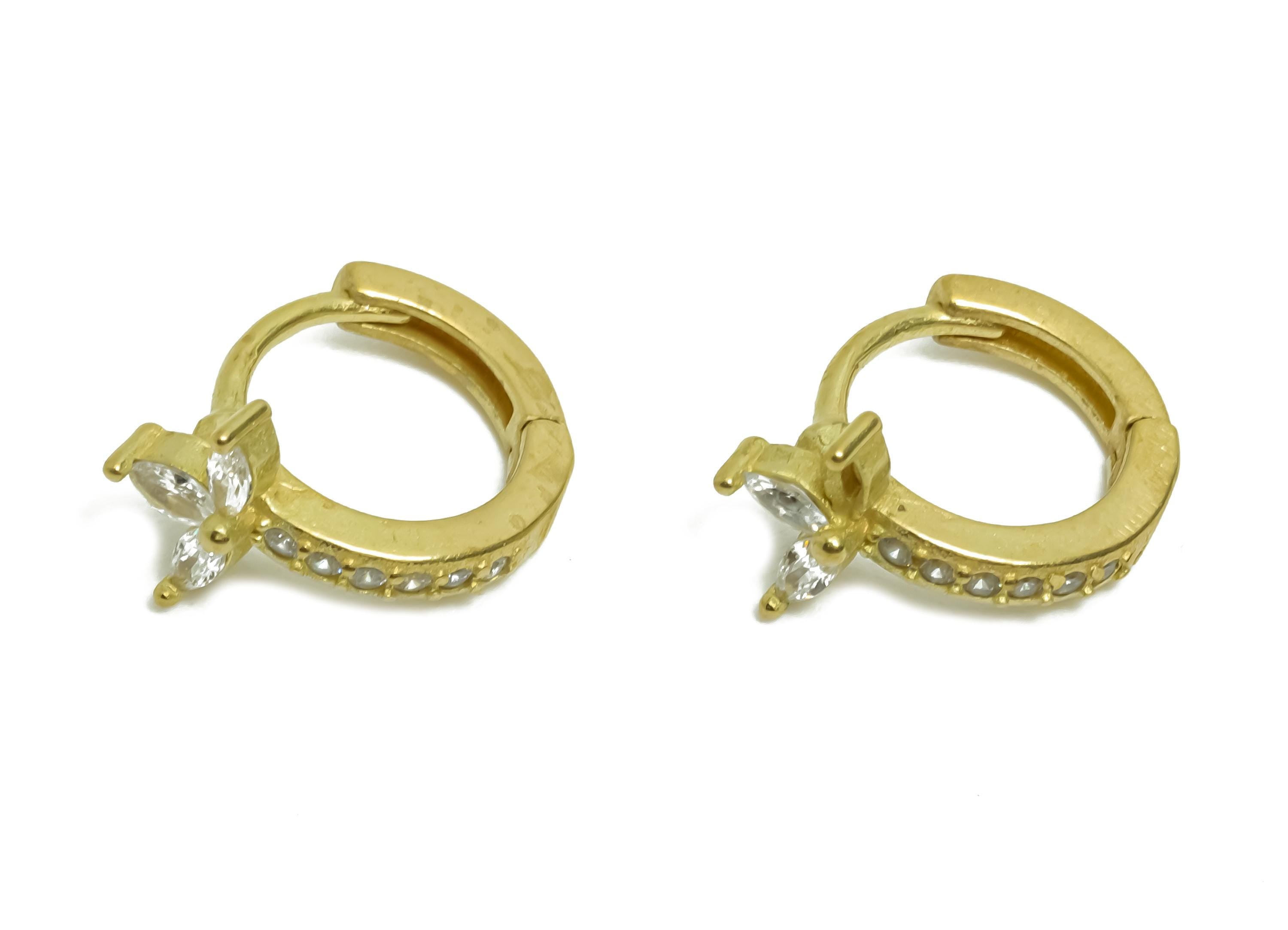 Brass CZ Huggie Hoop Earrings - Mini Raw Brass Marquise Zircon Earrings - Delicate Floral Huggie Hoop Clasps - 12.3x10.3x7.62mm - PP11328