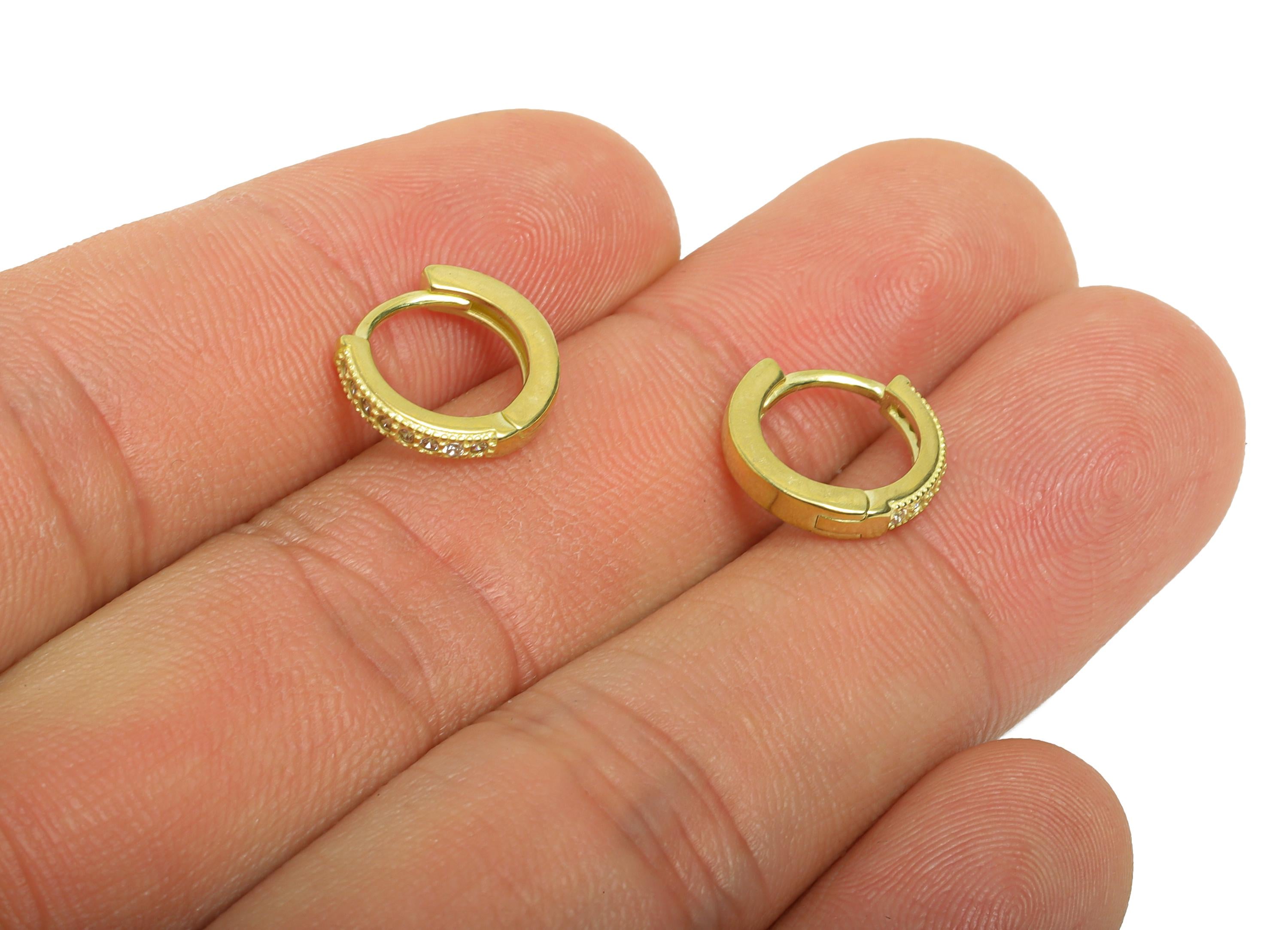 Brass CZ Round Huggie Hoop Earring - Raw Brass Zircon Earring - Sparkling Huggie Hoop Clasp - Jewelry Finding - 12.18x11.2x2.23mm - PP11333 - DOMEDBAZAAR