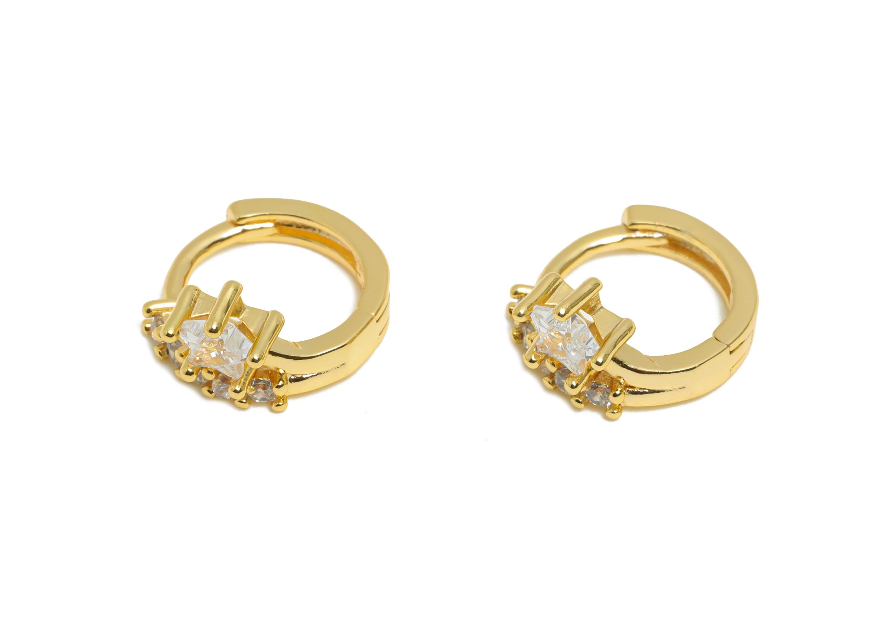 Brass CZ Star Huggie Hoop Earring - Brass Cubic Zircon Hoop Earring - Dainty Huggie Hoop Clasp - 18K Real Gold Plated - 14x11x7mm - RGP10949 - DOMEDBAZAAR