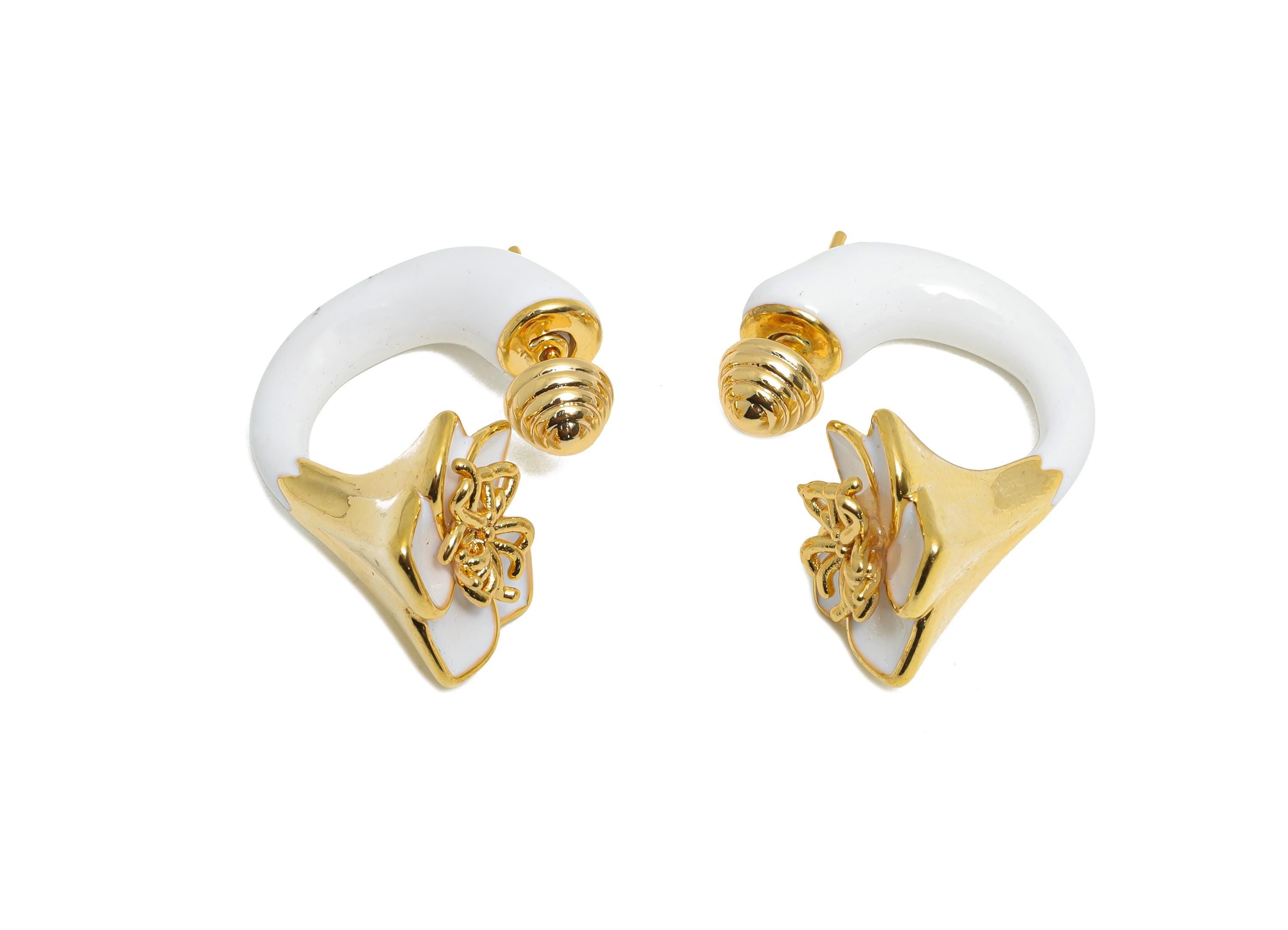 Brass Enamel Flower Earring Set - White Enamel Flower Earring Stud - Chunky Floral Hoop Post - 18K Real Gold Plated - 30x19x15mm - RGP10968C