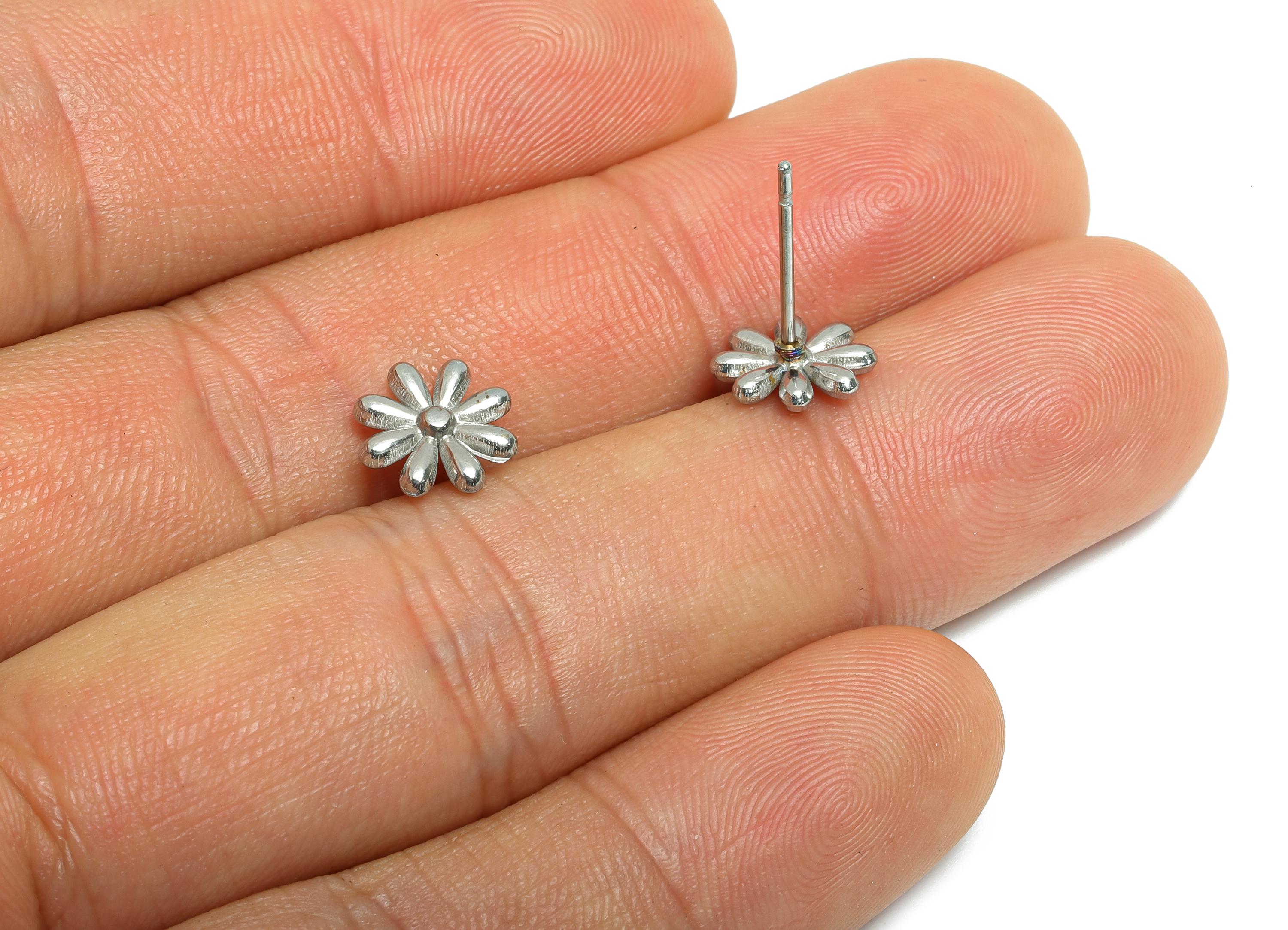 Steel Floral Stud Earring - Steel Flower Daisy Stud Earrings - Botanical Steel Earring Post - Stainless Steel Post - 9x9x1.6mm - SS2721