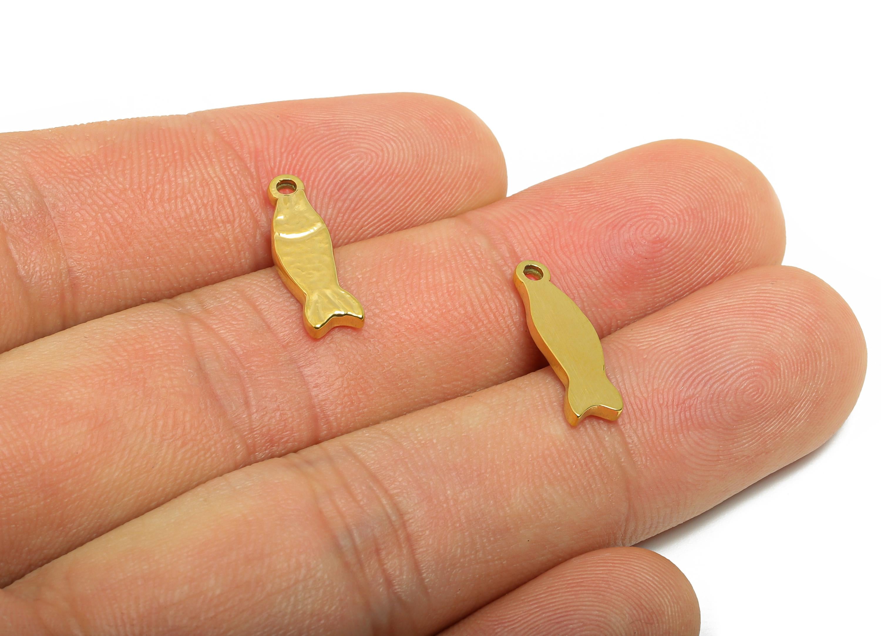 Gold Steel Fish Charm - Cute Marine Life Bracelet Charm - Ocean Animal Jewelry Component - 24K Real Vacuum Plated - 16.8x5.16x1.6mm - SS2751 - DOMEDBAZAAR