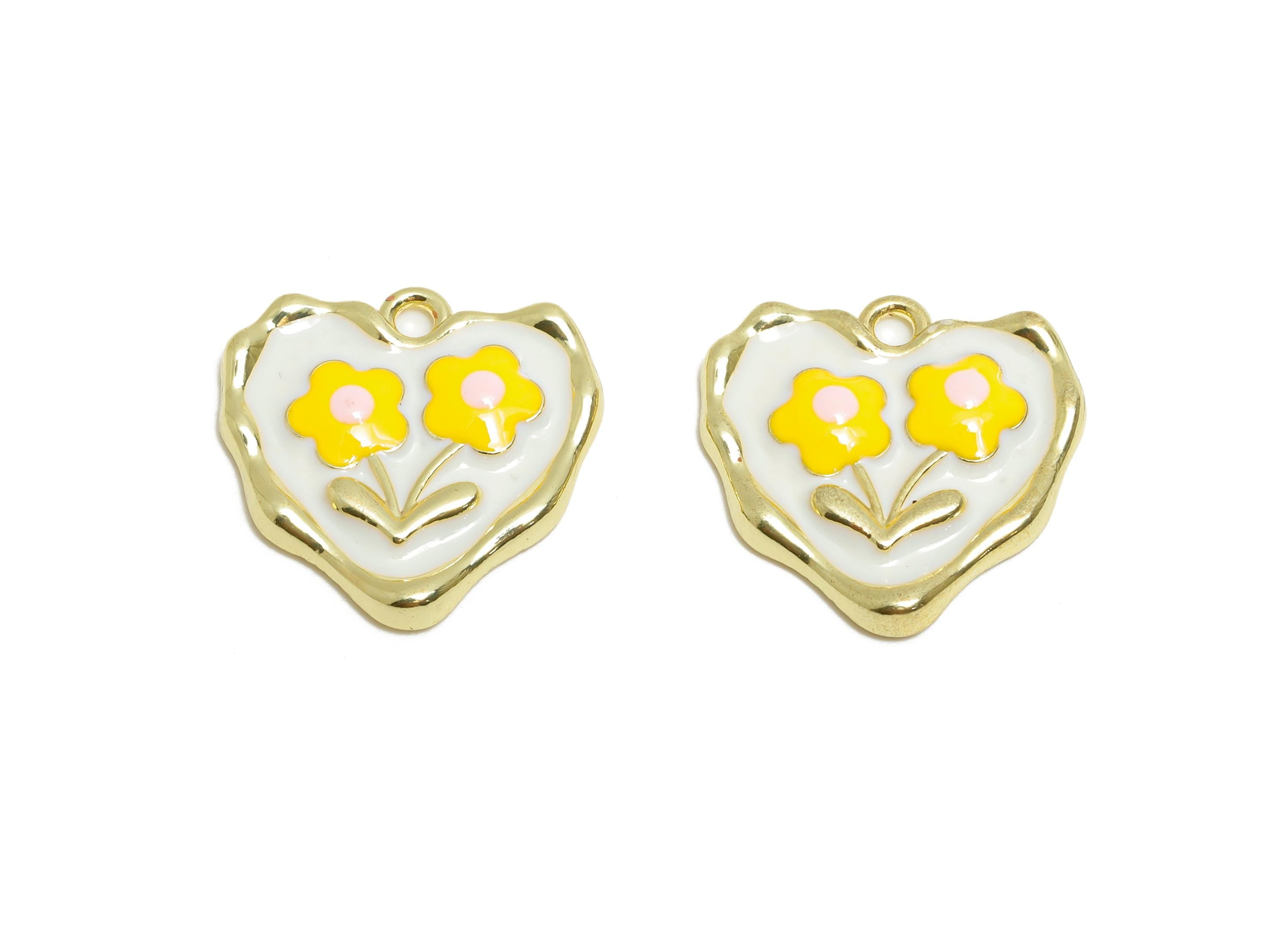 Alloy Enamel Flower Pendant - Yellow Daisy Heart Charm - Romantic Heart Floral Pendant - Craft Jewelry Making - 17.9x17.93x2.72mm - AC3560