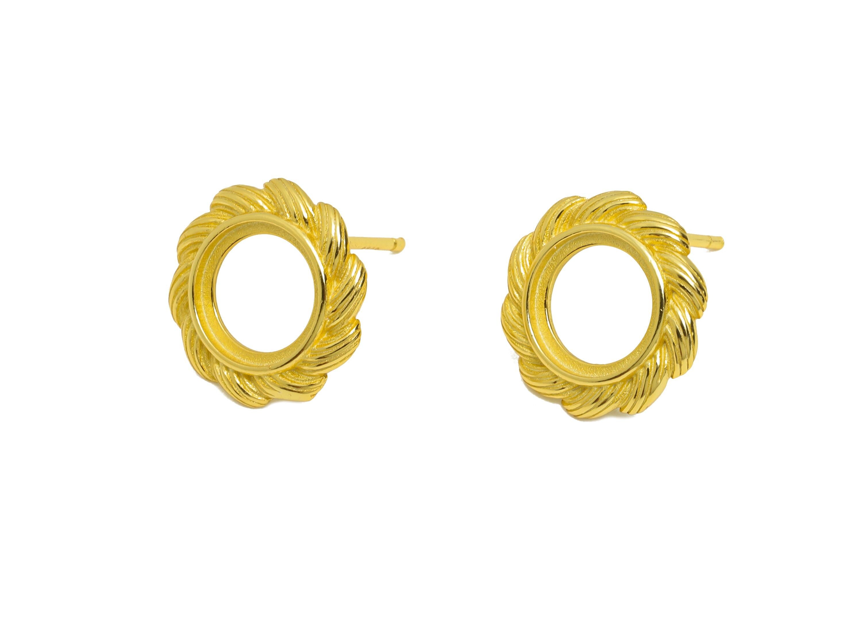 8mm Round Earring Setting - 925 Sterling Silver Flower Post - Cabochon Mount Earring - 18K Real Gold Plated - 13.6x13.5x1.8mm - SI1052
