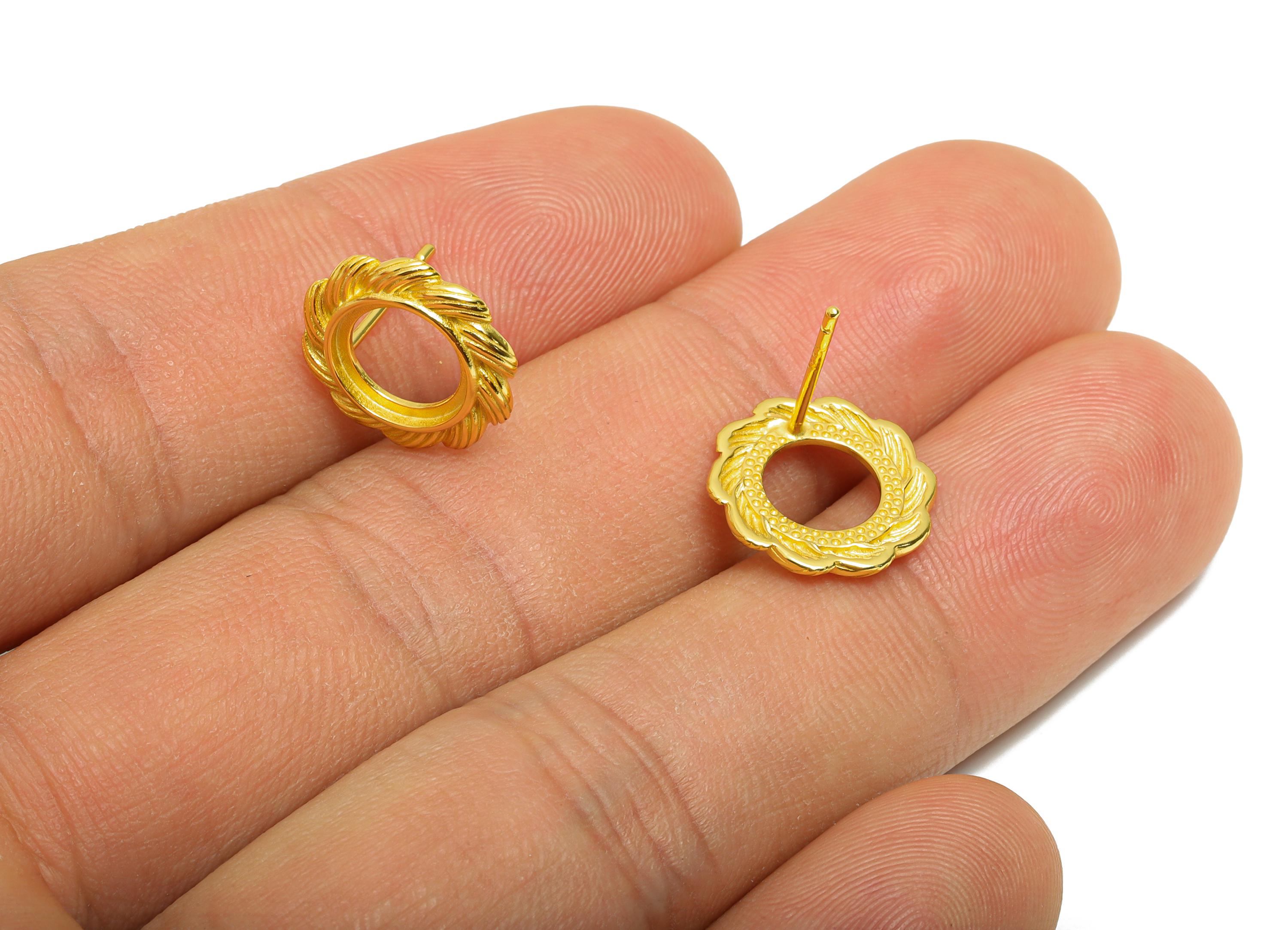 8mm Round Earring Setting - 925 Sterling Silver Flower Post - Cabochon Mount Earring - 18K Real Gold Plated - 13.6x13.5x1.8mm - SI1052 - DOMEDBAZAAR