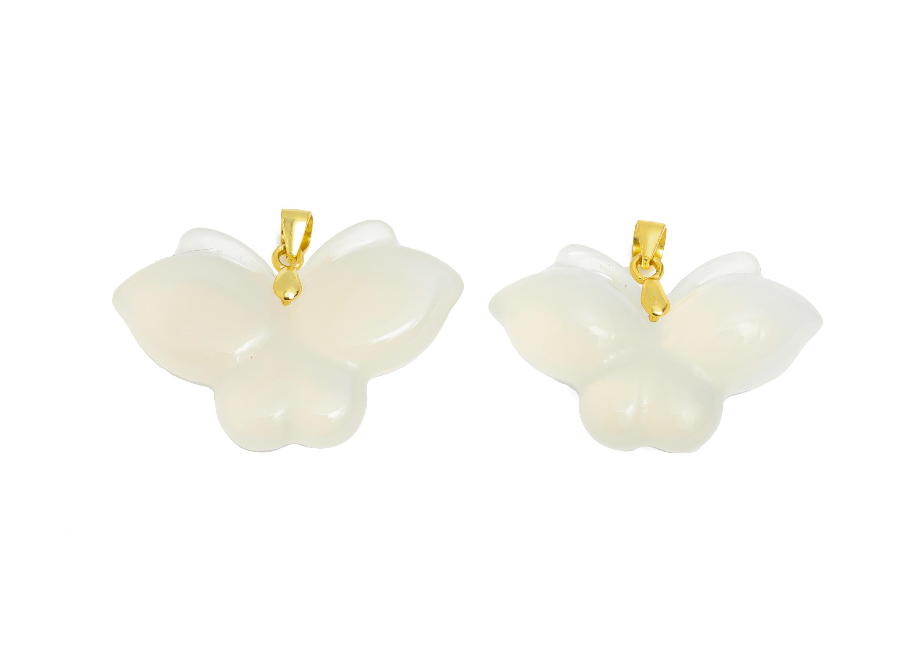 Chalcedony Butterfly Pendant - Dainty Butterfly Pendant for Necklace - 925 Sterling Silver - KC Gold Tone Plated - 29.65x24.4x6.9mm - SI1124 - DOMEDBAZAAR