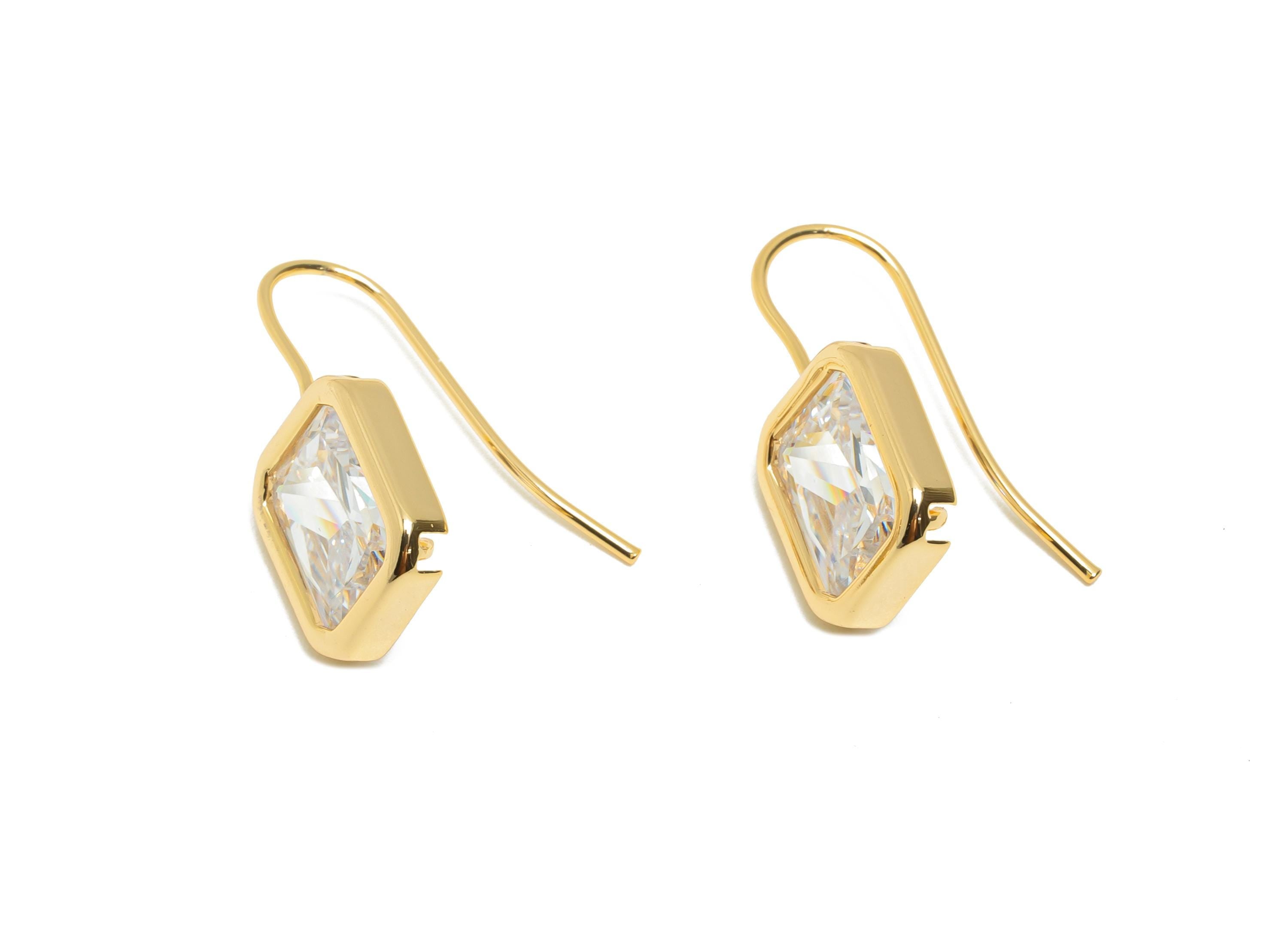 Brass Zircon Hook Earring - Geometric Faceted Zircon Ear Wire Hook - Elegant Hook Ear Jewelry Gift - 18K Gold Plated - 24x10x5mm - RGP11075