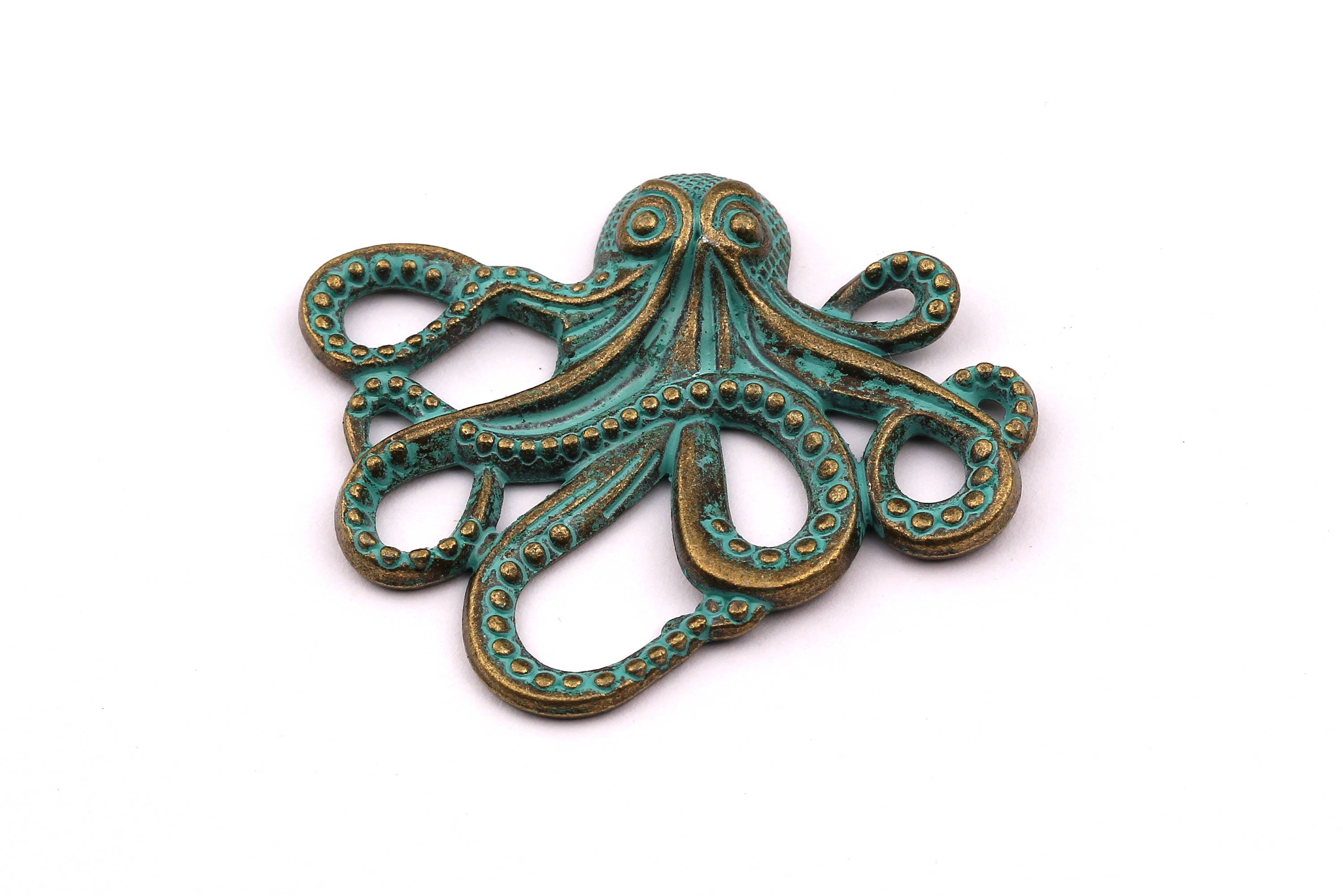 Faux Patina Pendant - Octopus Shaped - Alloy Charms - Antique Bronze Tone Necklace - Zinc Alloy Beads - Jewelry Supplies - 35x40x3mm ZZ1017 - DOMEDBAZAAR