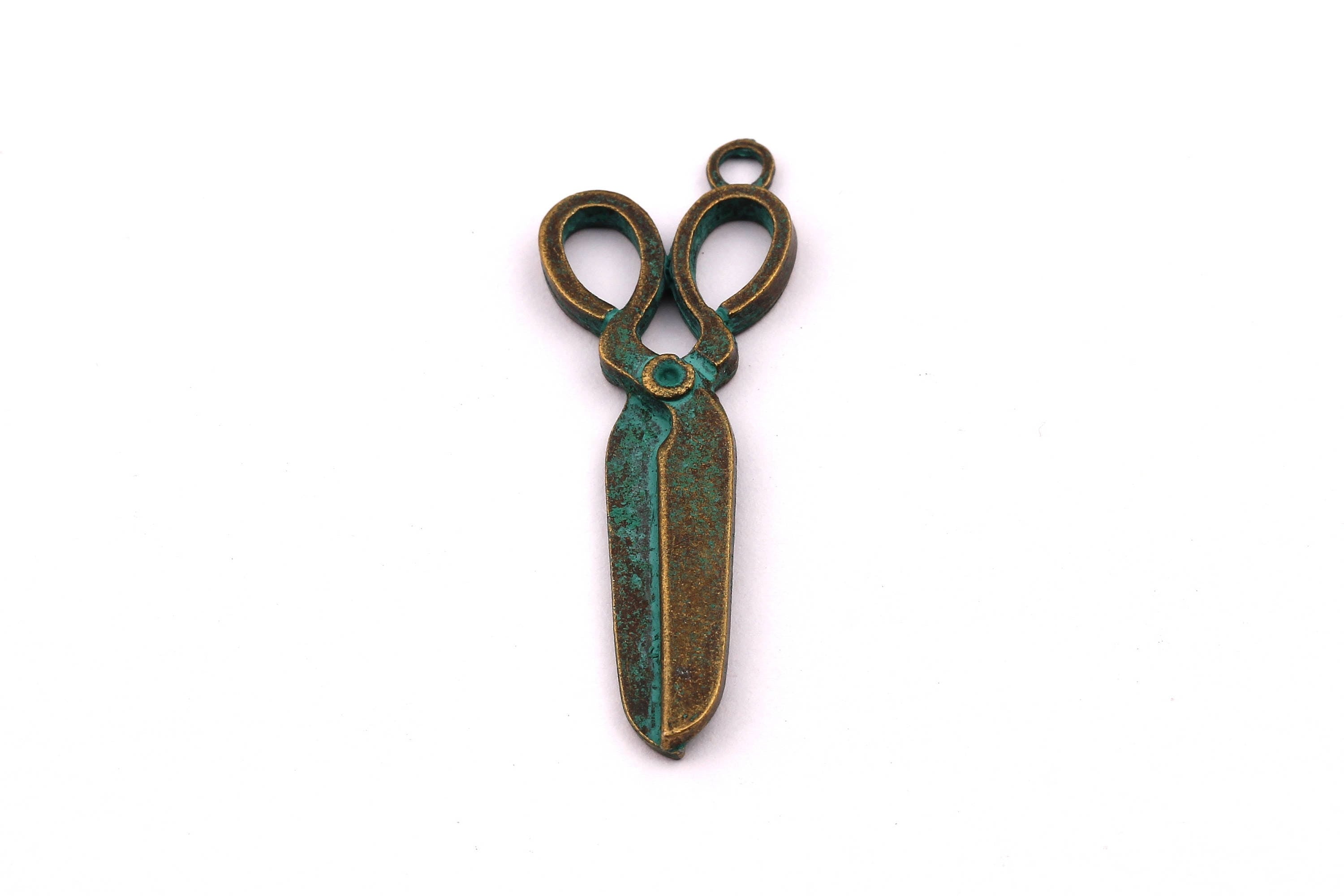Faux Patina Pendant - Scissors Shaped - Alloy Charms - Antique Bronze Tone Necklace - Zinc Alloy Beads - Jewelry Supplies - 40x15x2mm ZZ1041 - DOMEDBAZAAR