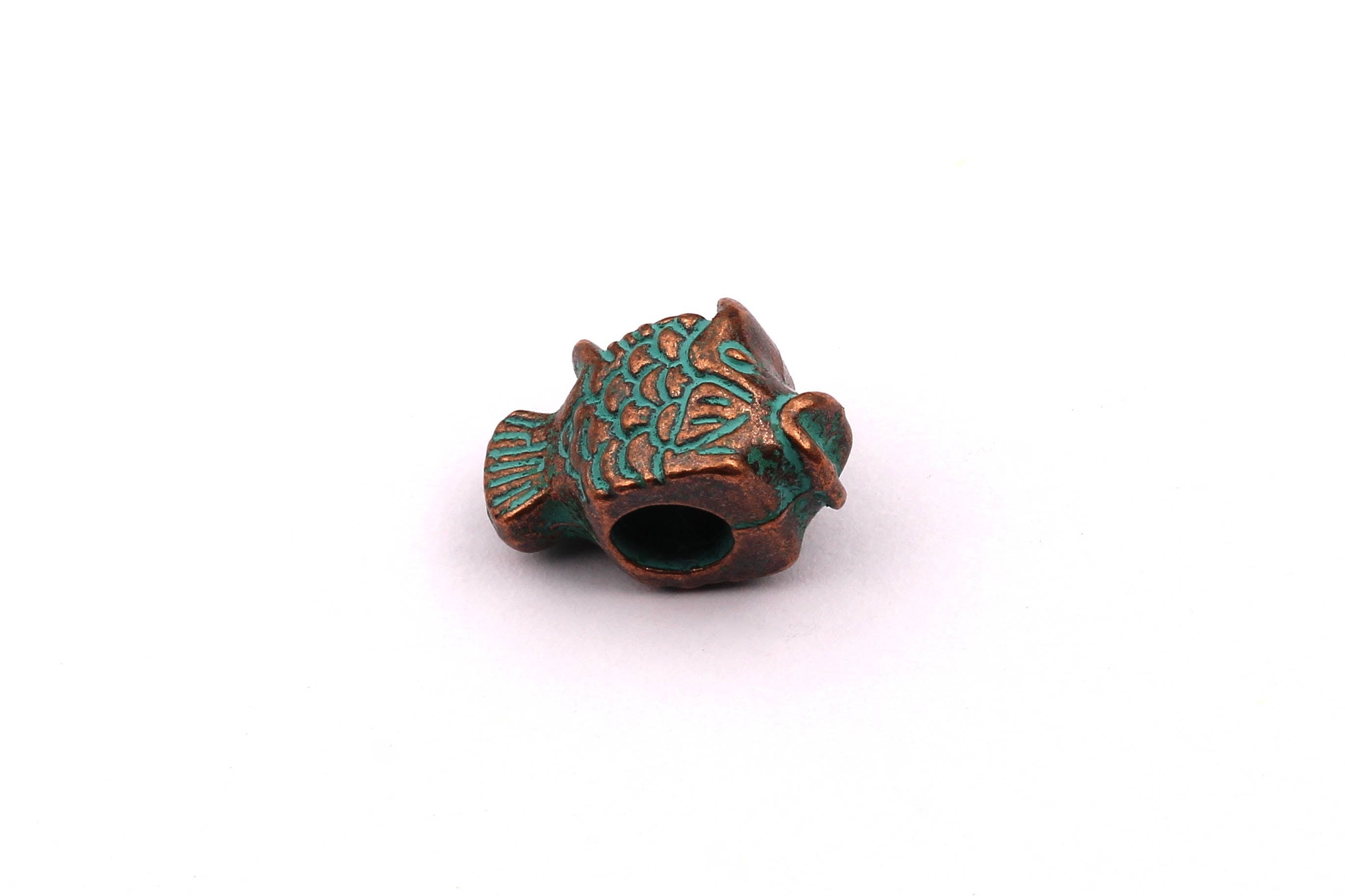 Faux Patina Beads - Fish Shaped - Alloy Charms - Antique Bronze Tone Necklace - Zinc Alloy Pendant - Jewelry Supplies - 14x9mm ZZ1111 - DOMEDBAZAAR